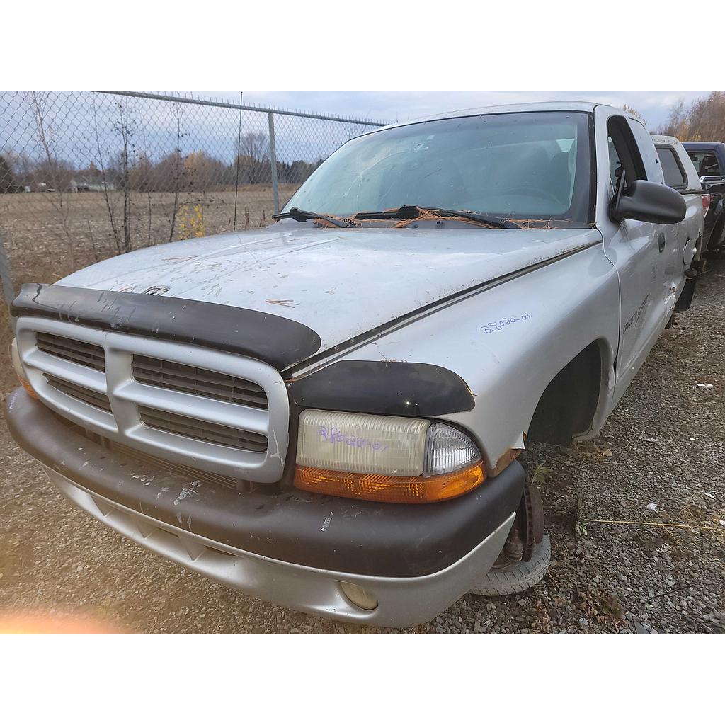 DODGE DAKOTA 2001