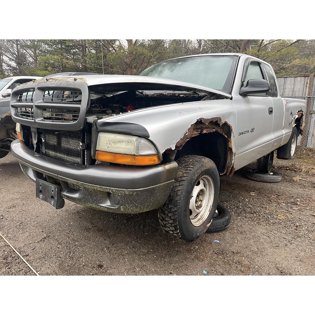 DODGE DAKOTA 2002