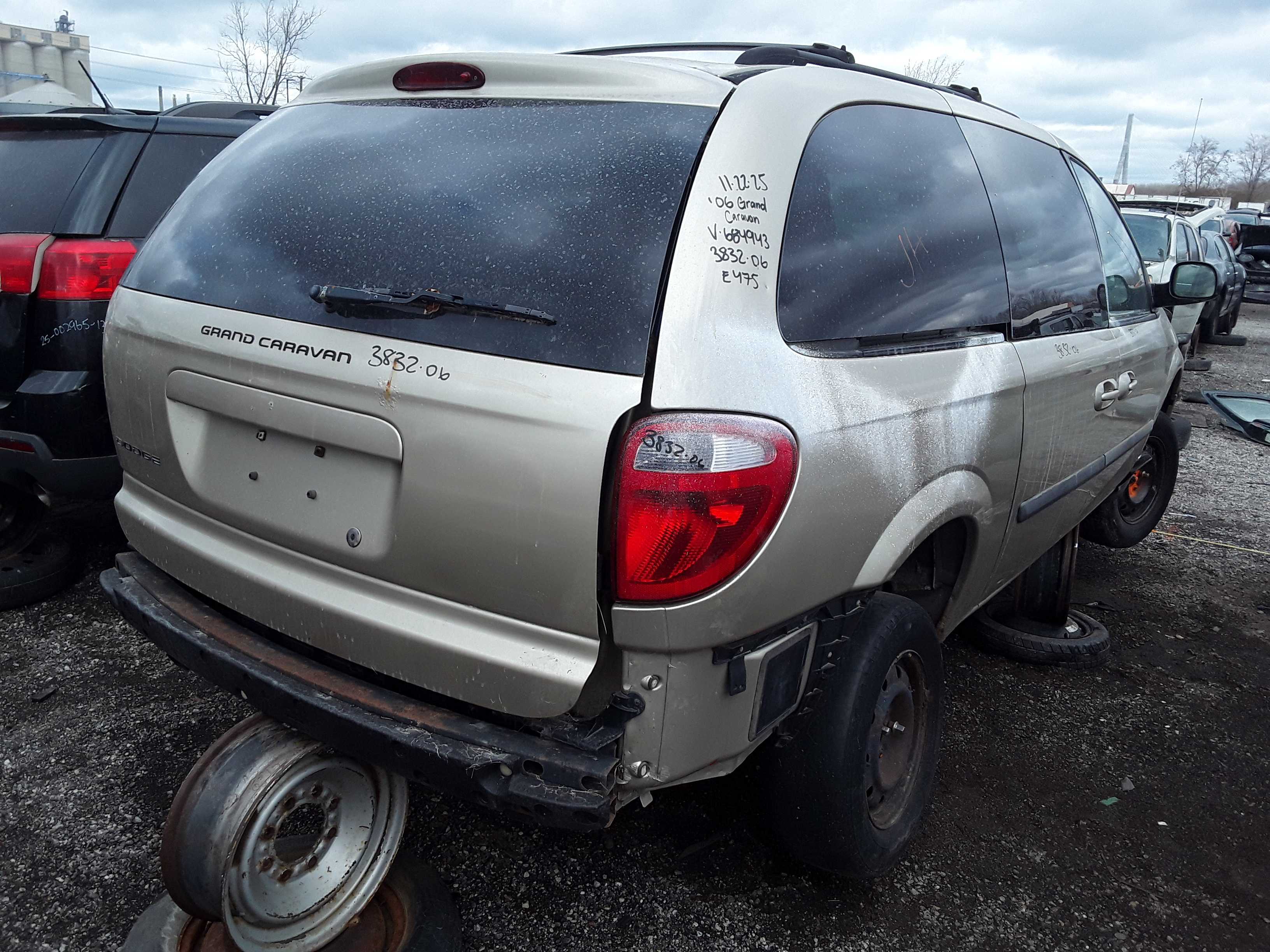 DODGE GRAND CARAVAN 2006