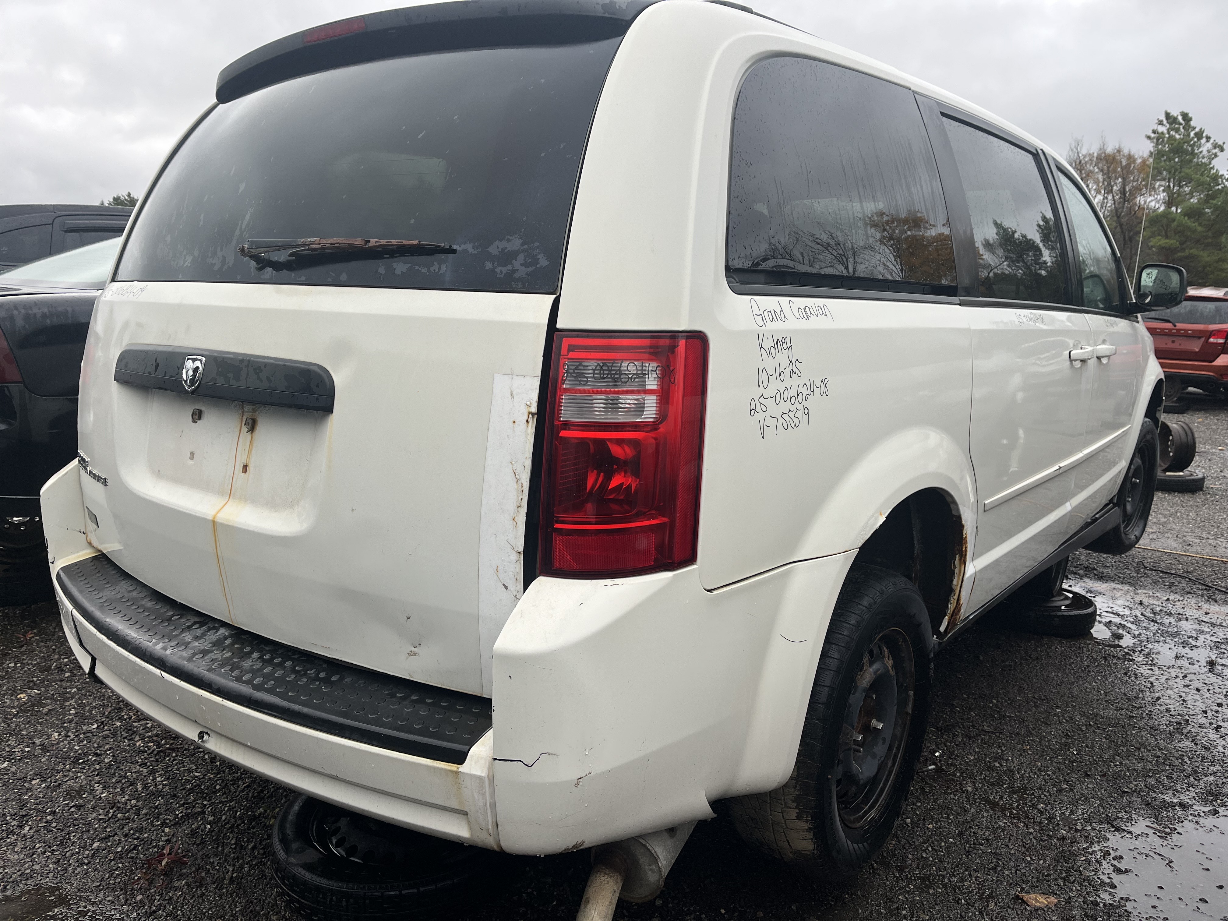 DODGE GRAND CARAVAN 2008