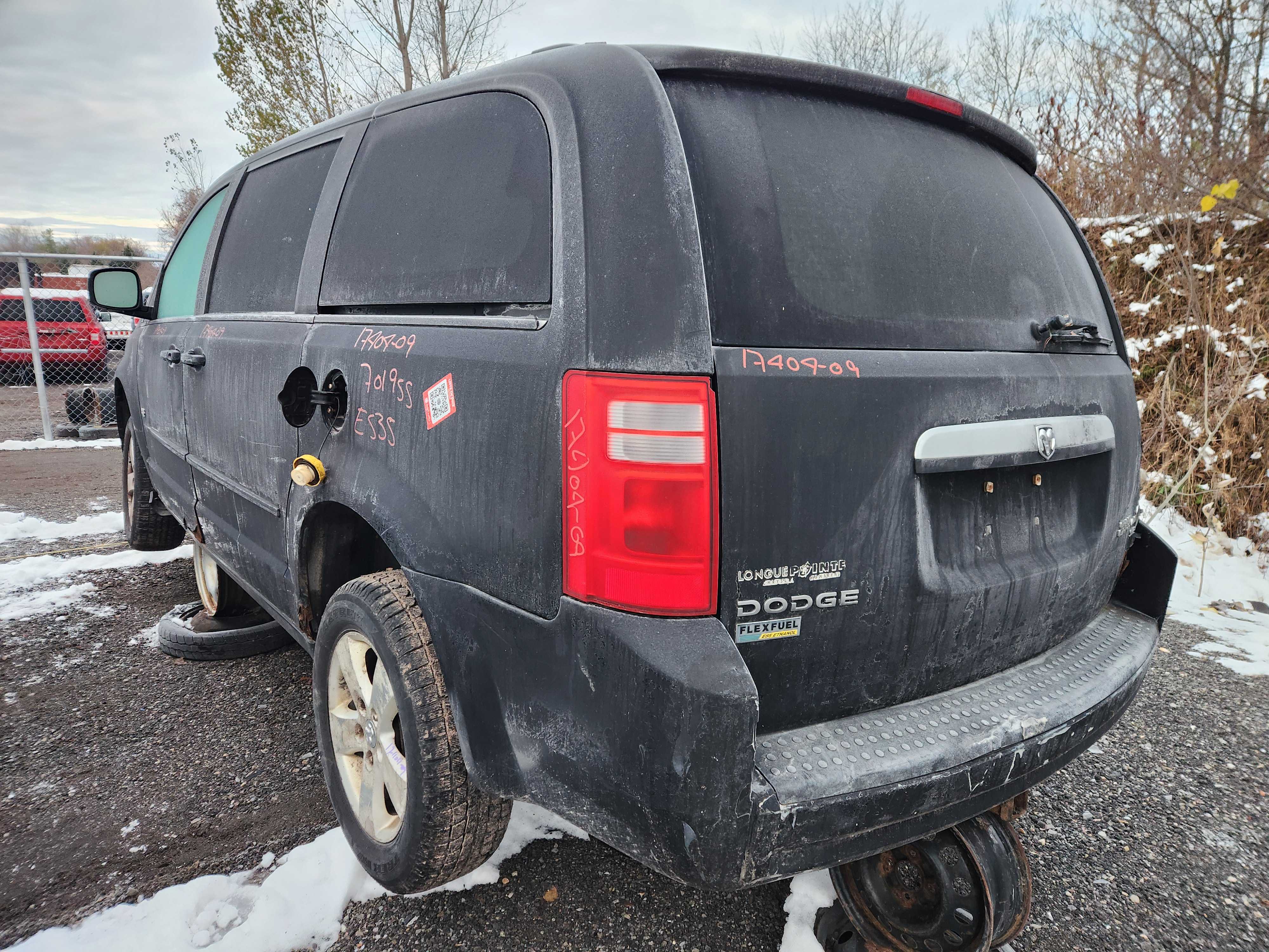DODGE GRAND CARAVAN 2009 StLazare Kenny UPull