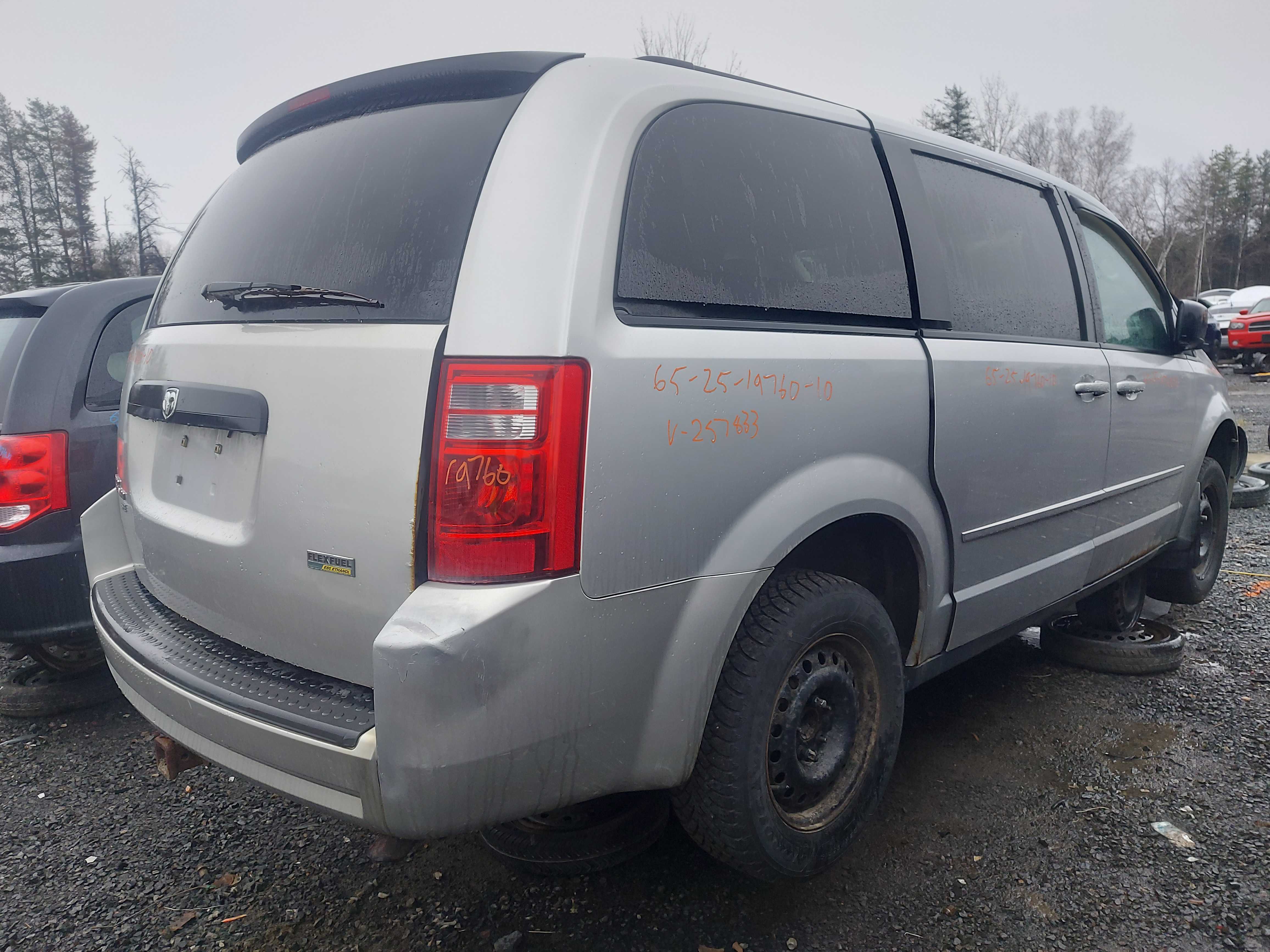 DODGE GRAND CARAVAN 2010