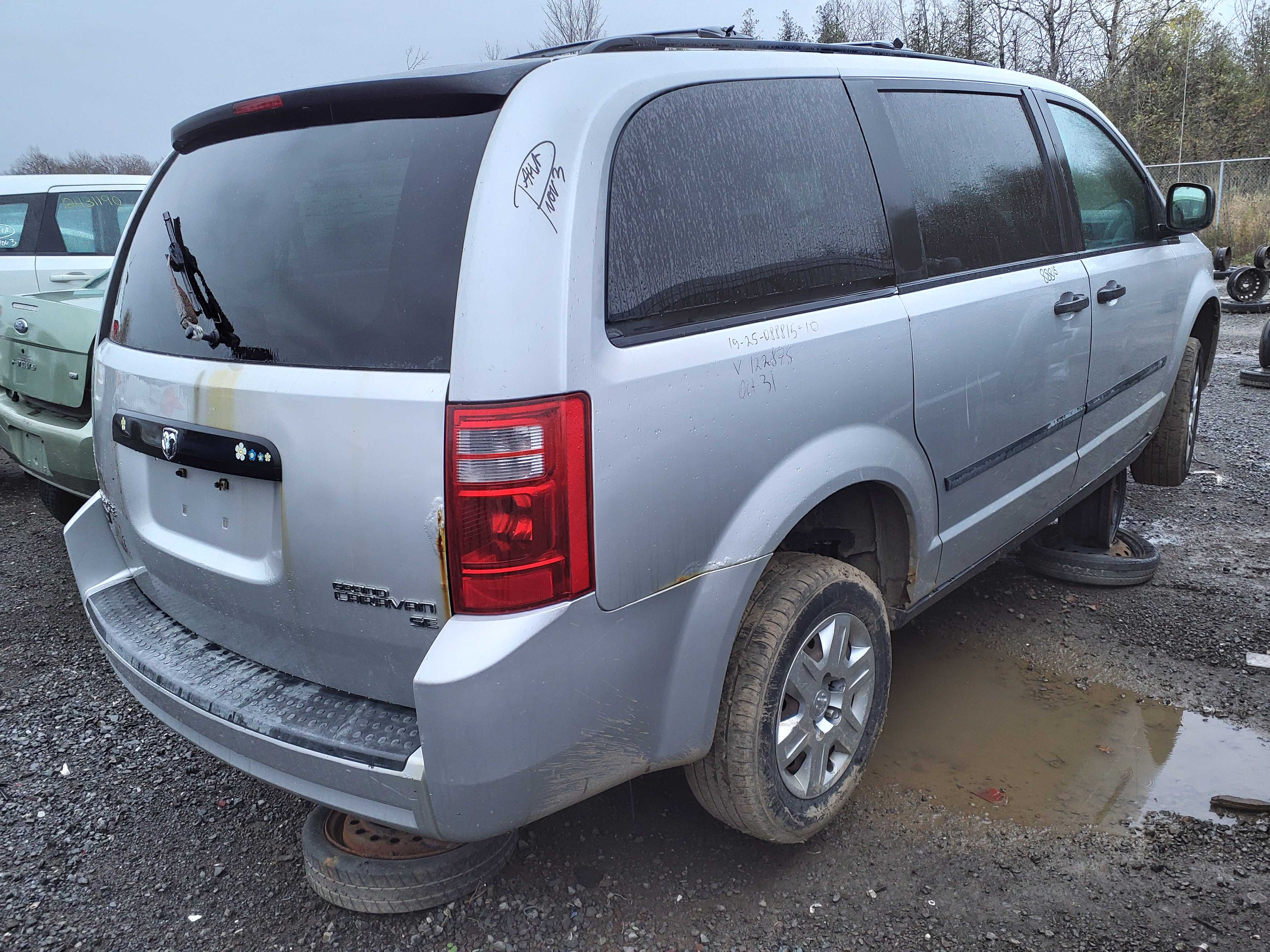 DODGE GRAND CARAVAN 2010