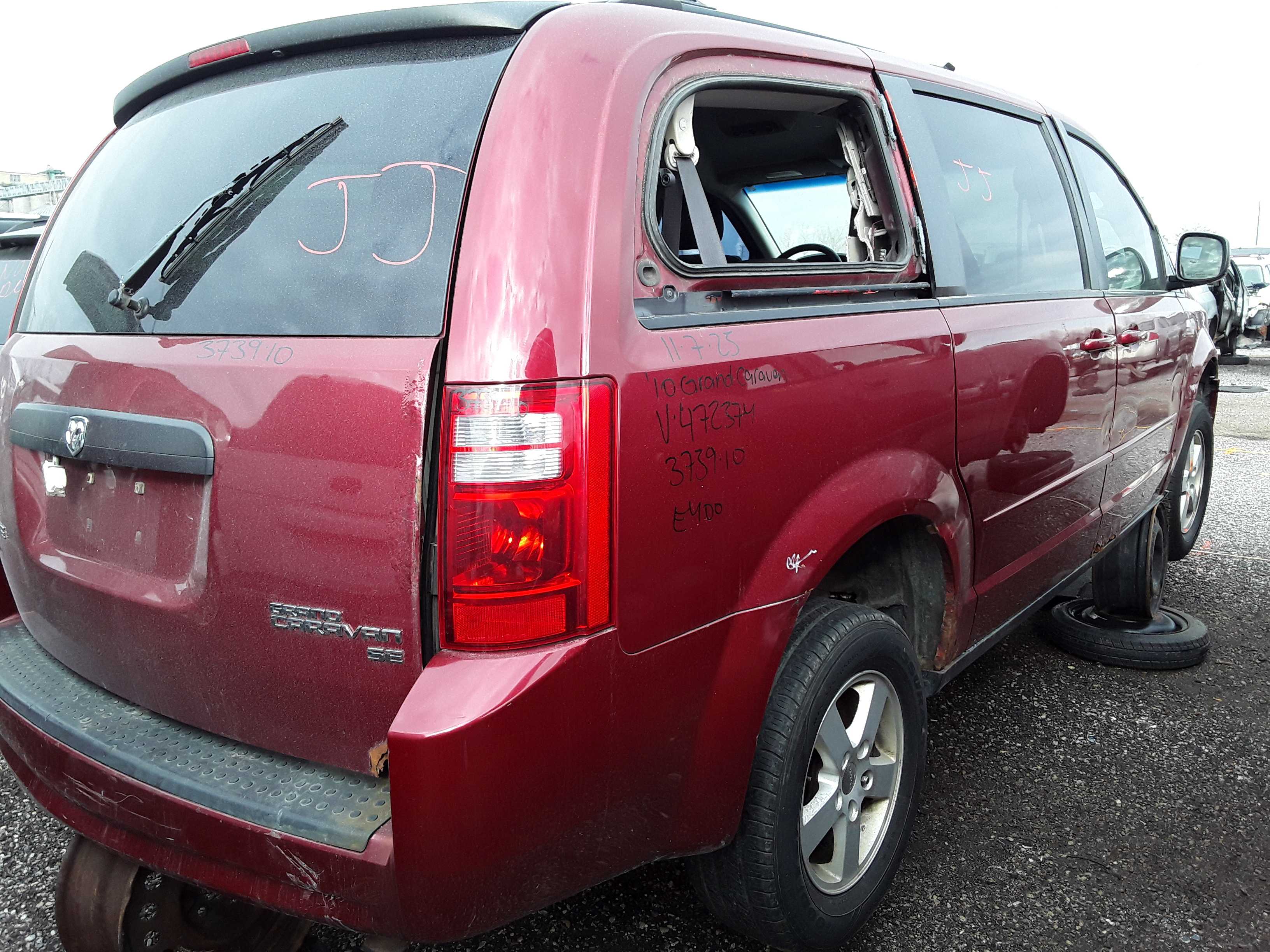 DODGE GRAND CARAVAN 2010