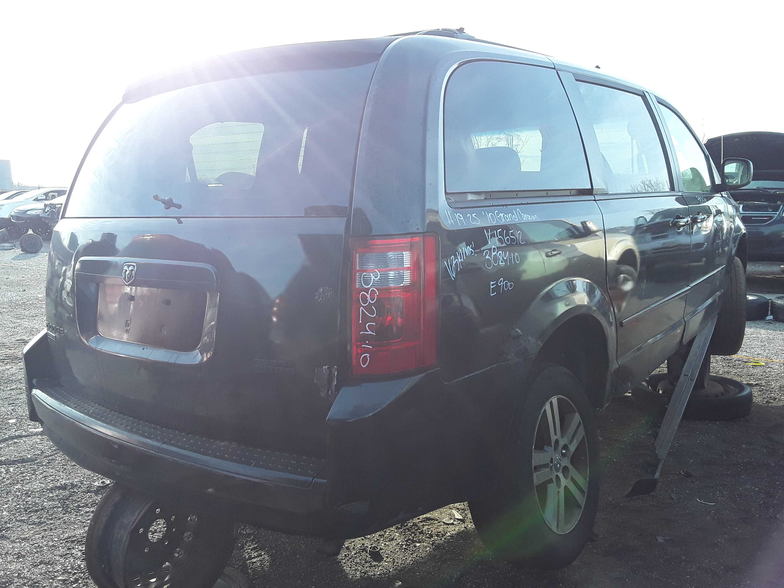 DODGE GRAND CARAVAN 2010