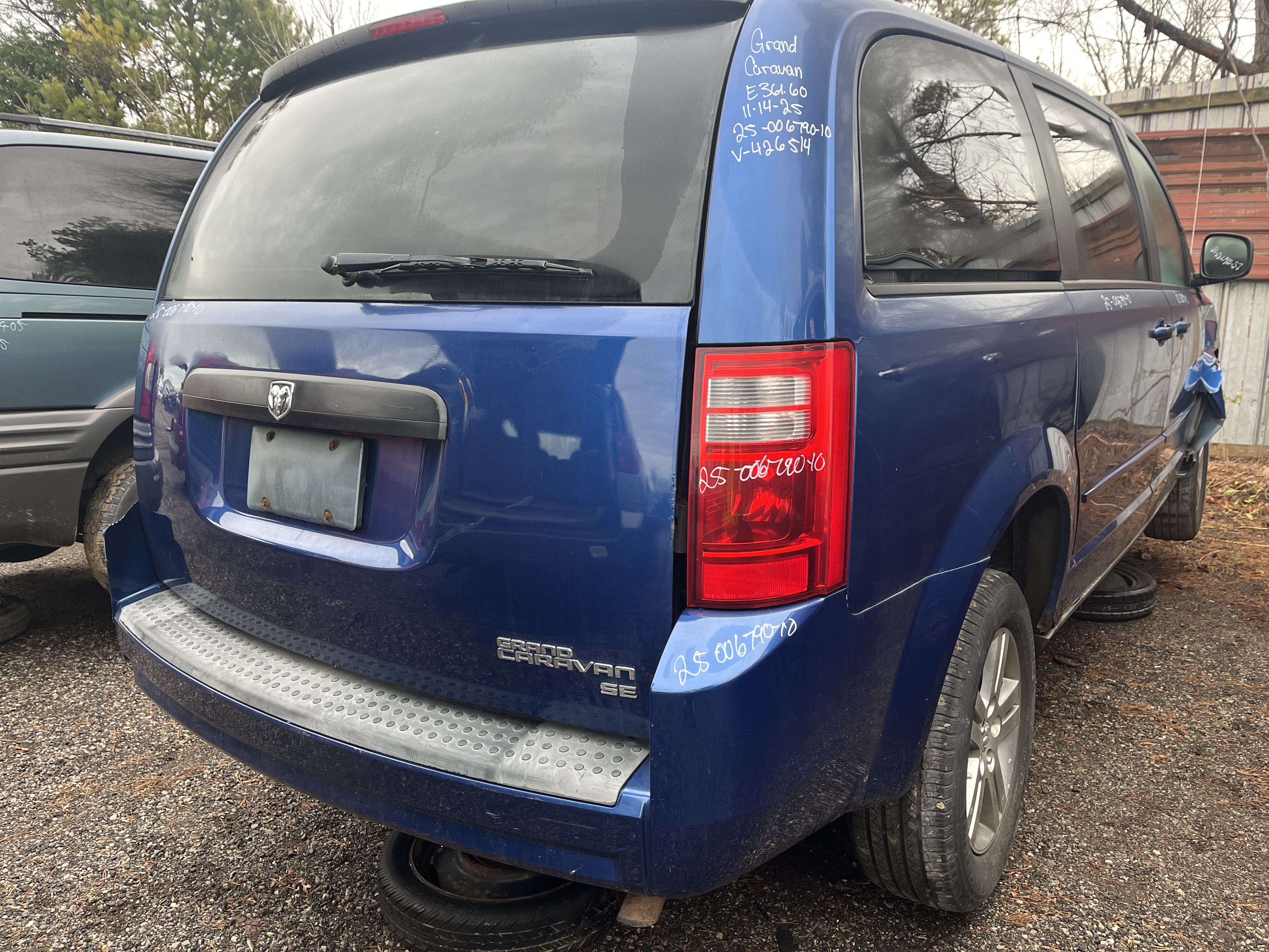 DODGE GRAND CARAVAN 2010