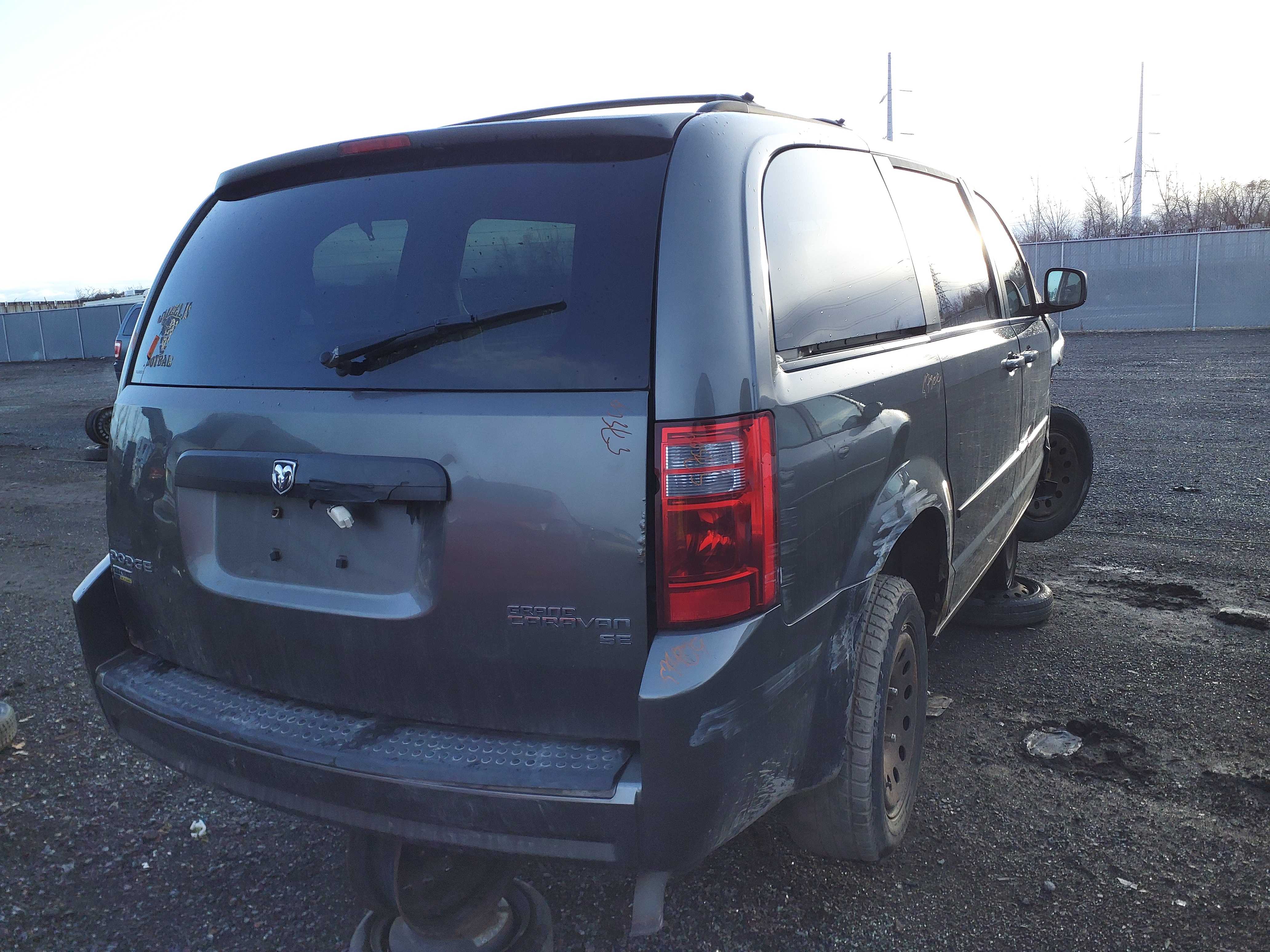 DODGE GRAND CARAVAN 2010