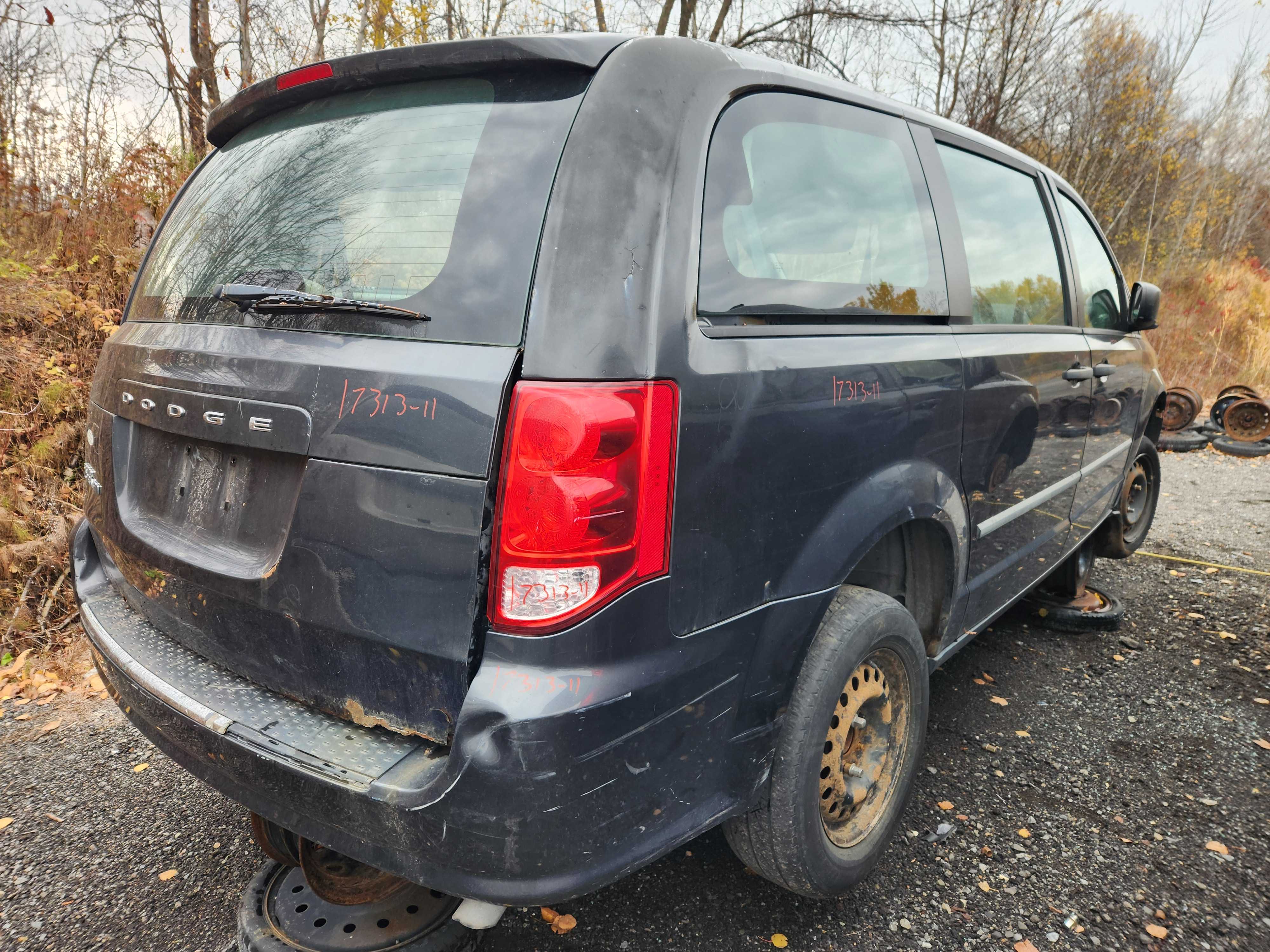 DODGE GRAND CARAVAN 2011