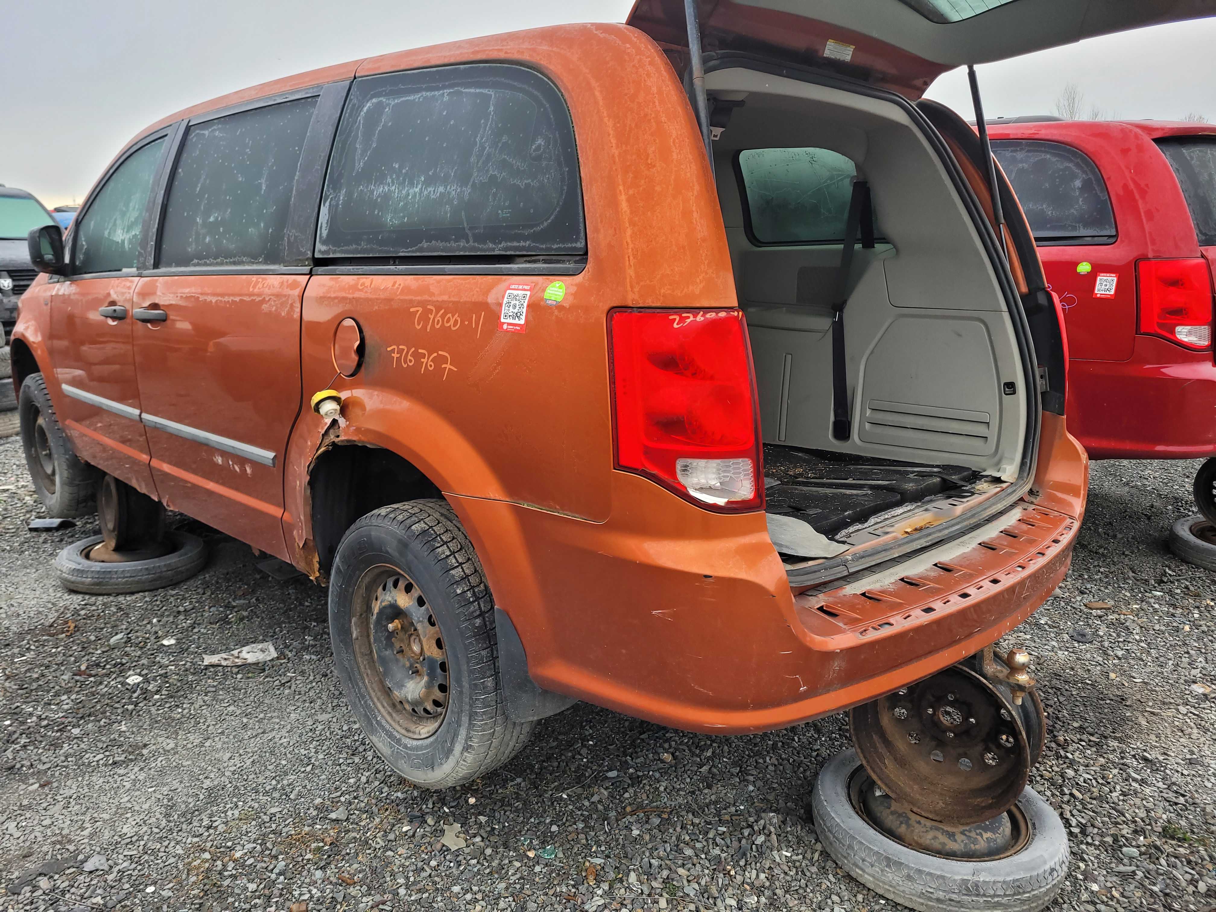 DODGE GRAND CARAVAN 2011