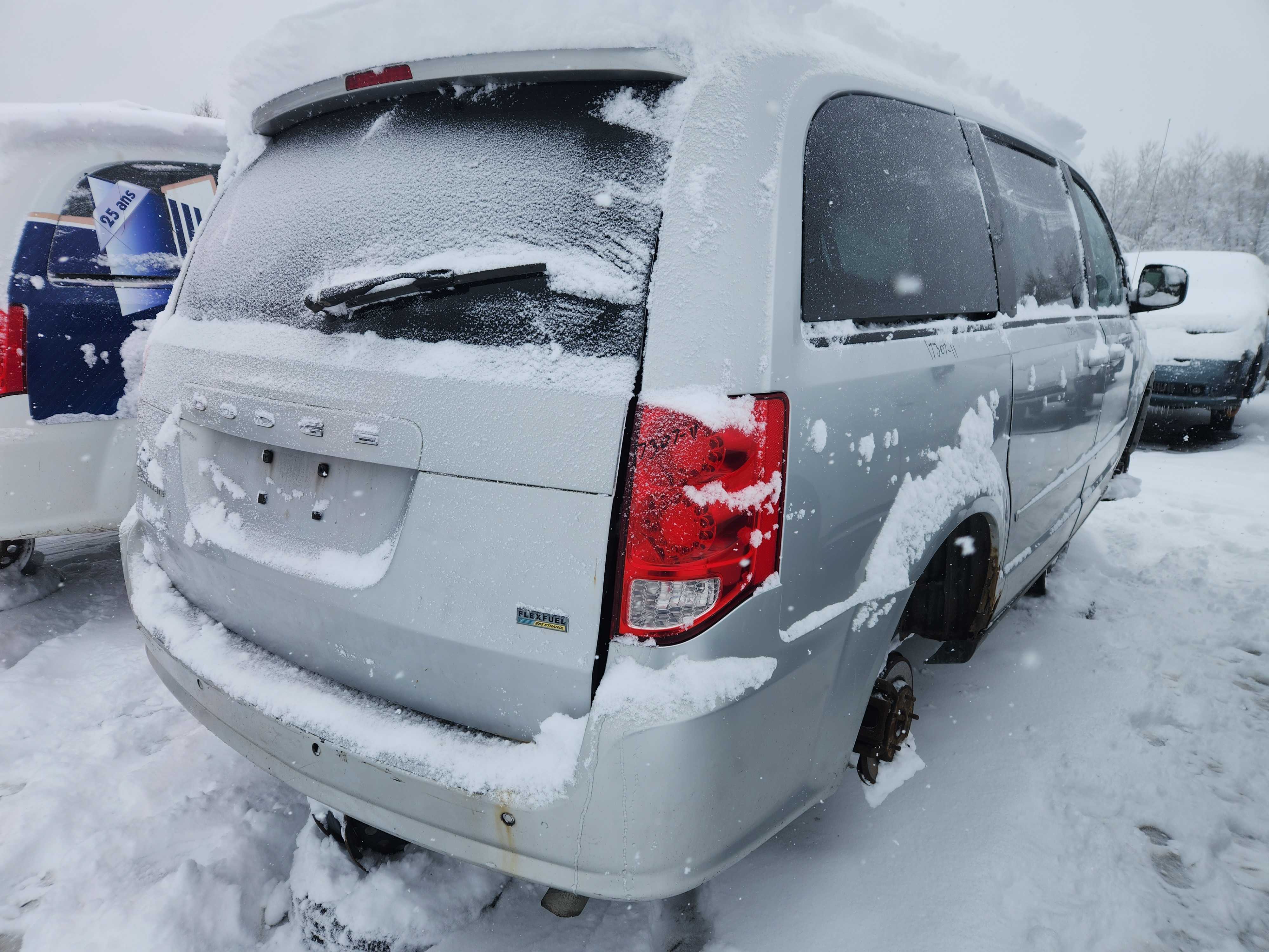 DODGE GRAND CARAVAN 2011