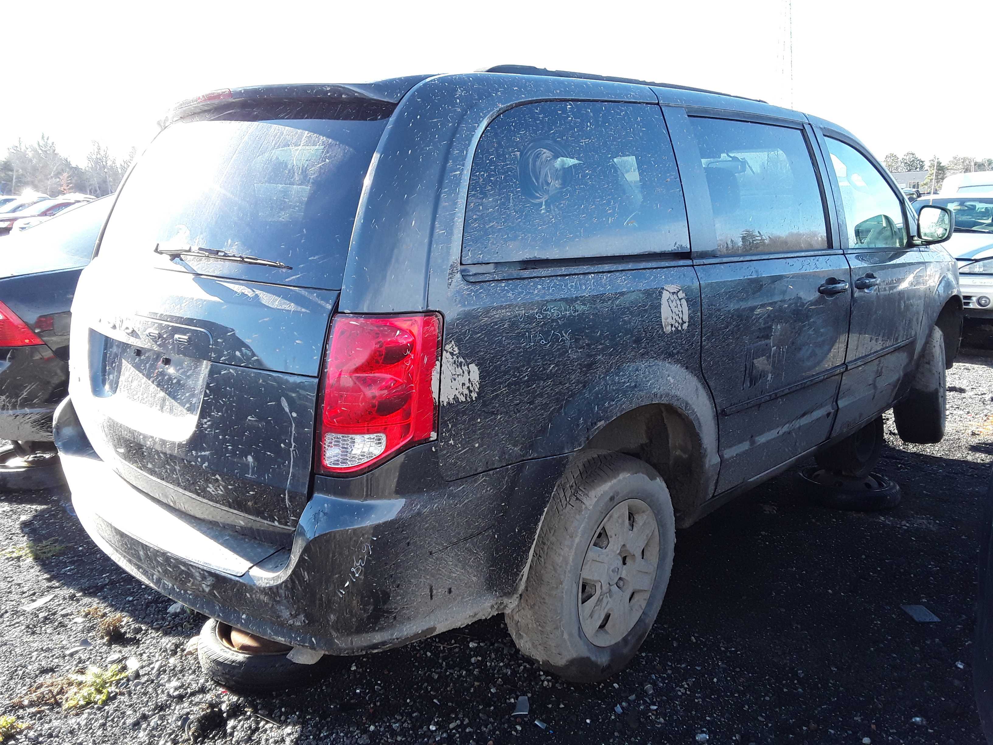 DODGE GRAND CARAVAN 2011