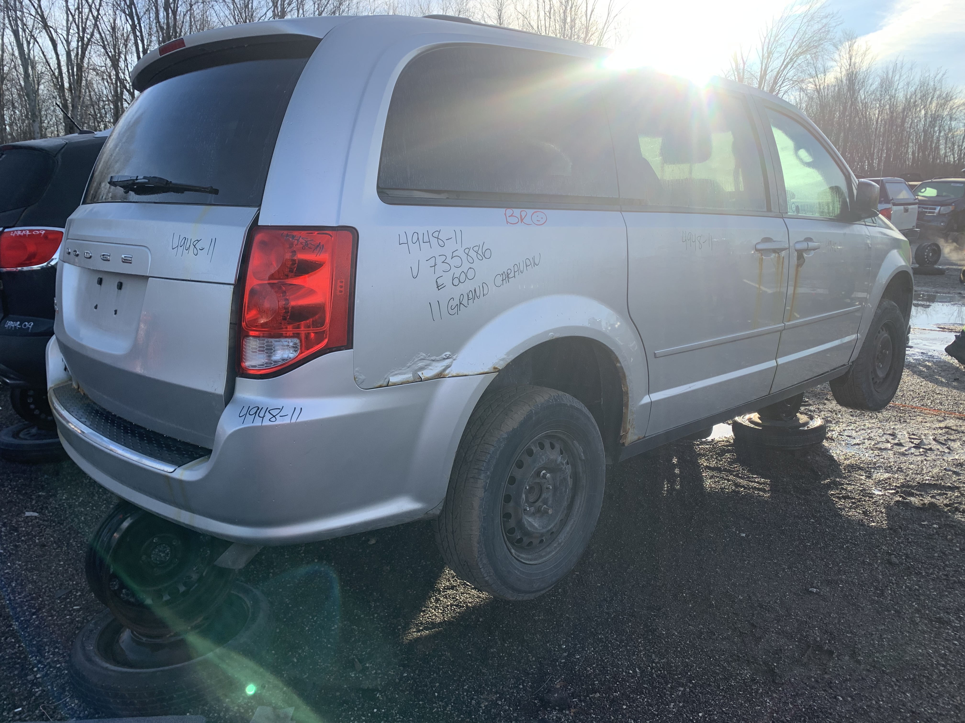 DODGE GRAND CARAVAN 2011