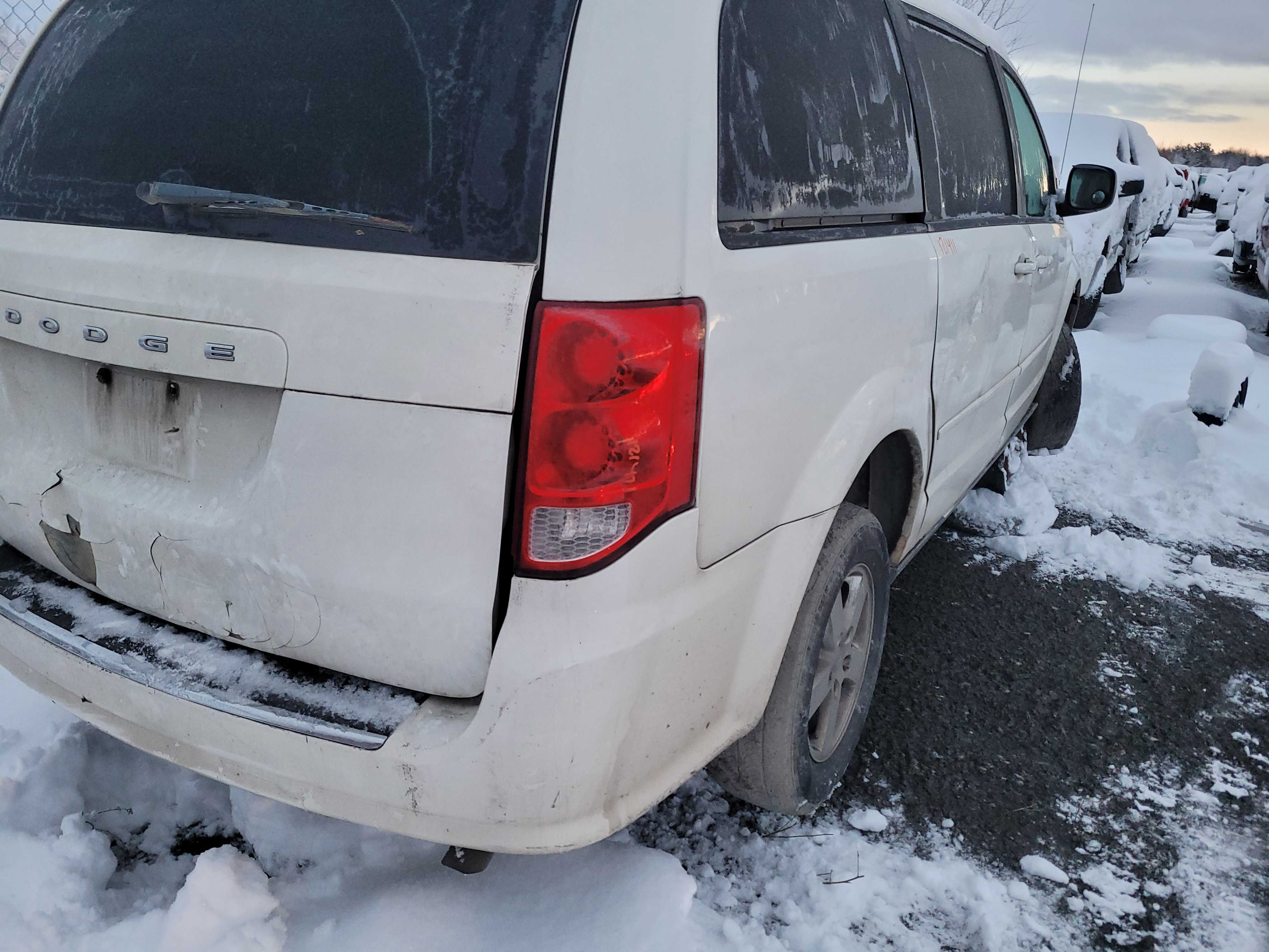 DODGE GRAND CARAVAN 2012