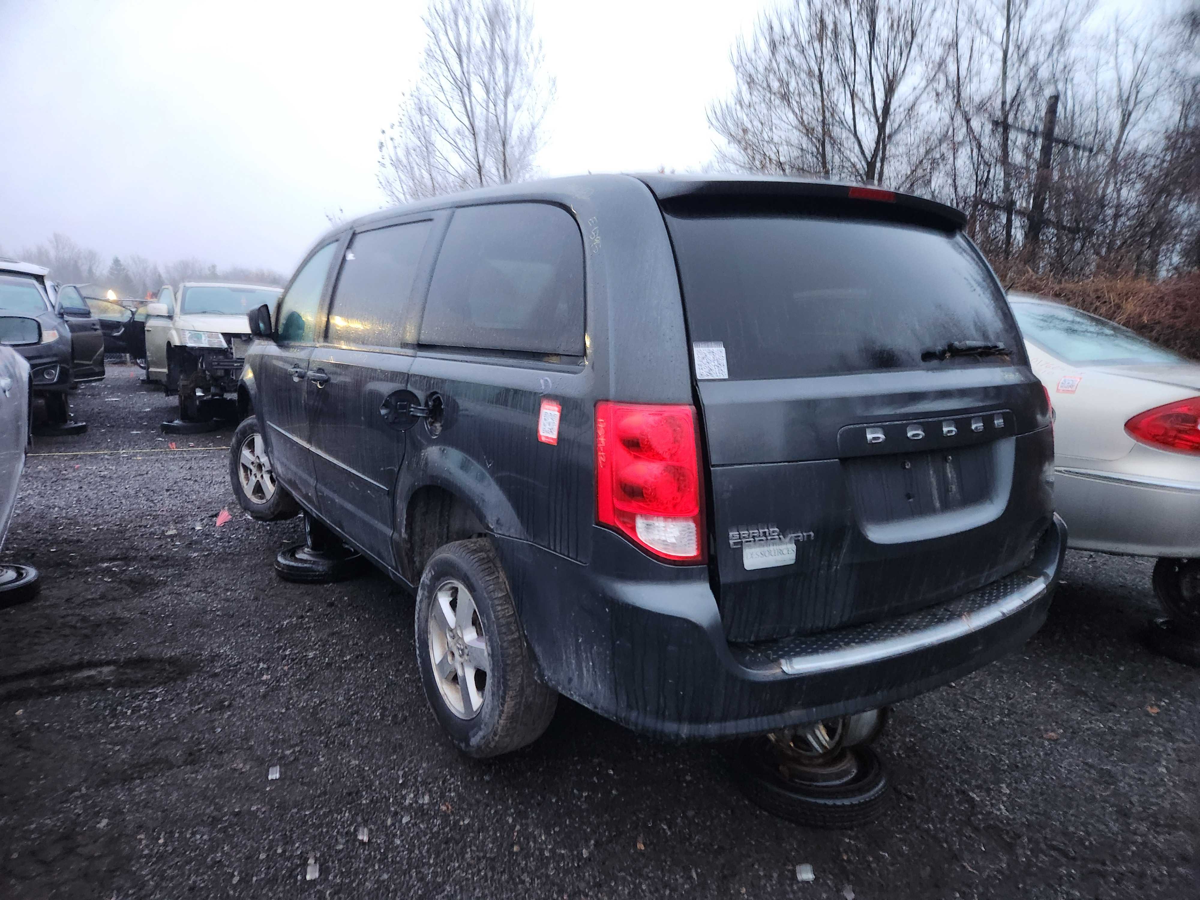 DODGE GRAND CARAVAN 2012