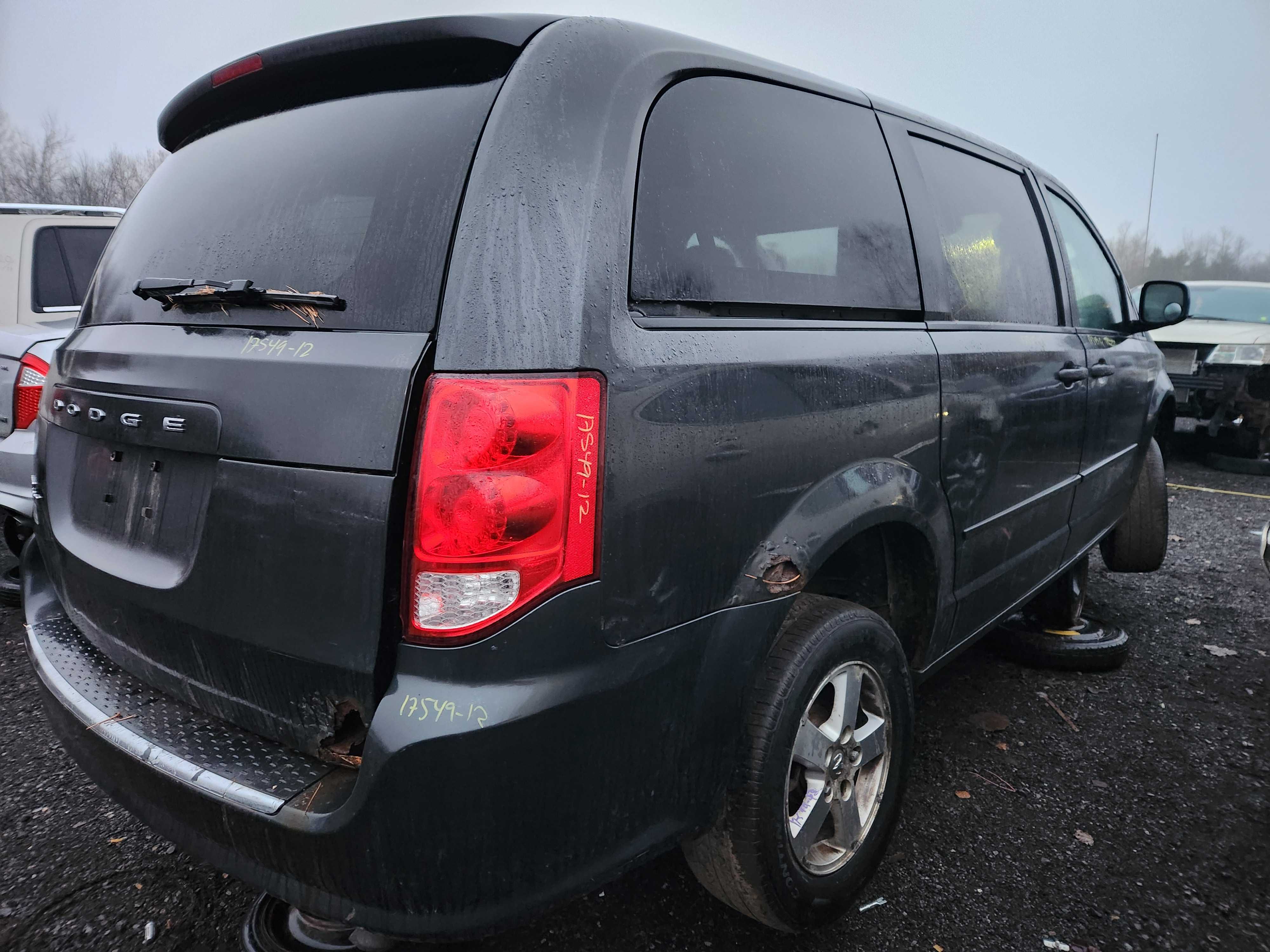 DODGE GRAND CARAVAN 2012