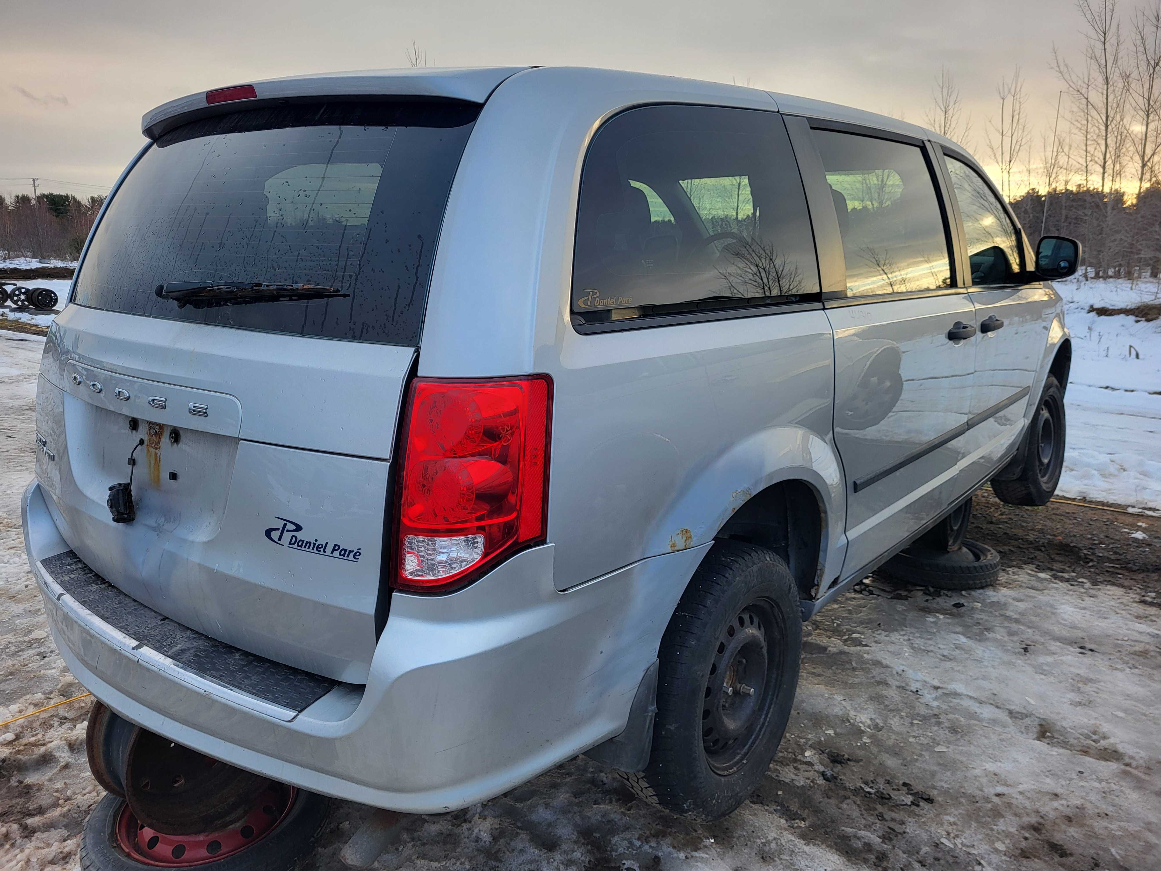 DODGE GRAND CARAVAN 2012