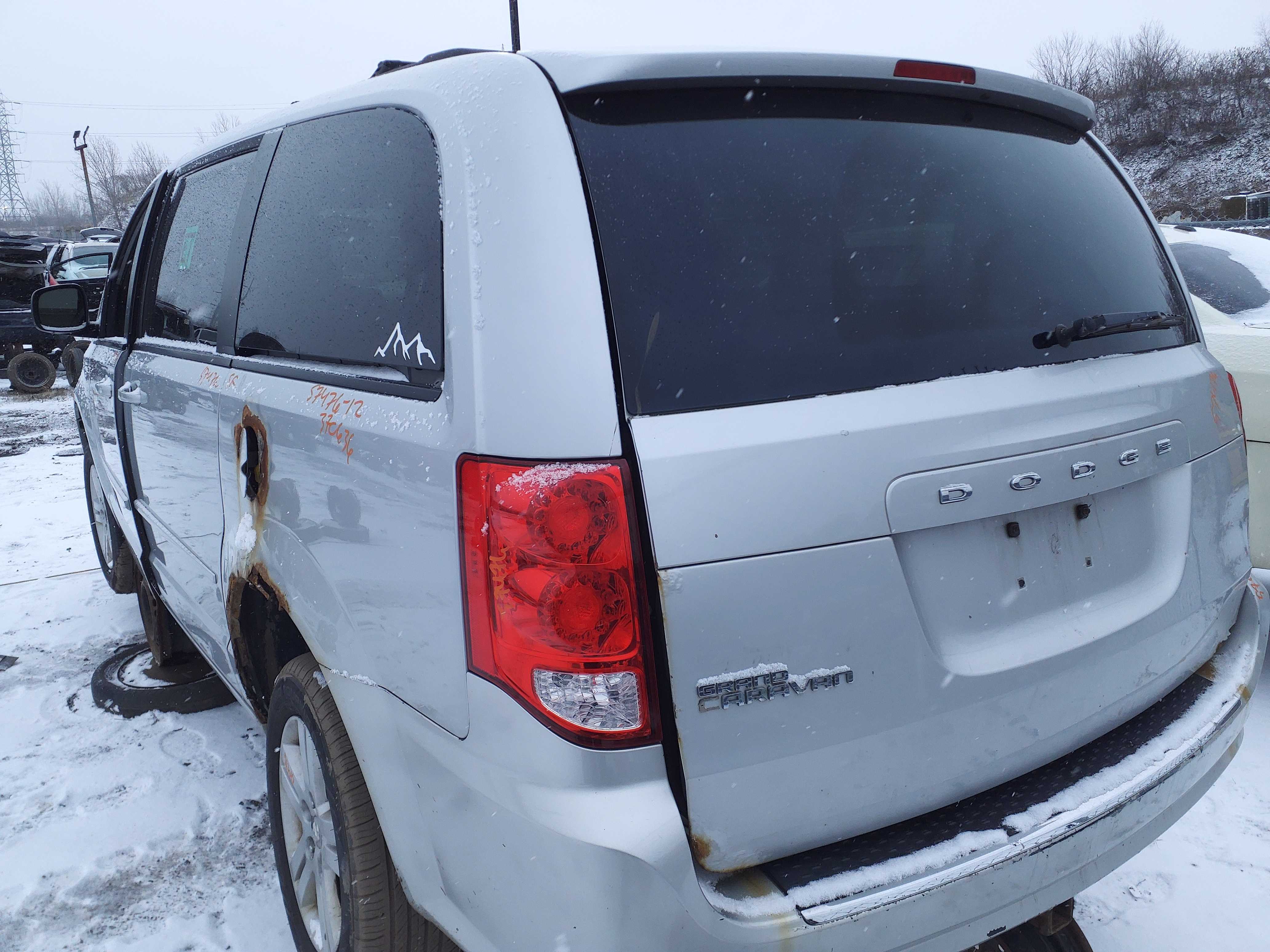 DODGE GRAND CARAVAN 2012