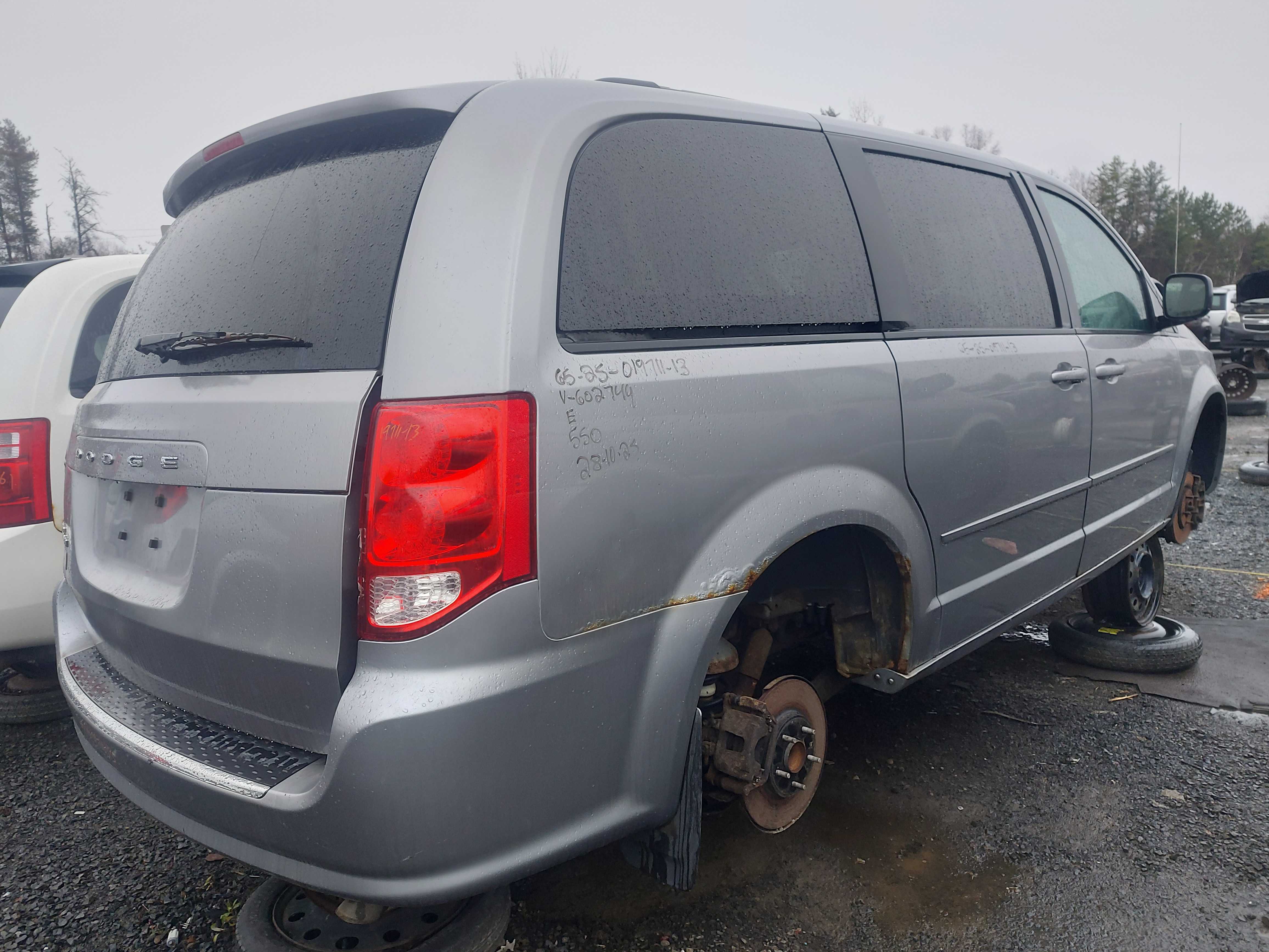 DODGE GRAND CARAVAN 2013