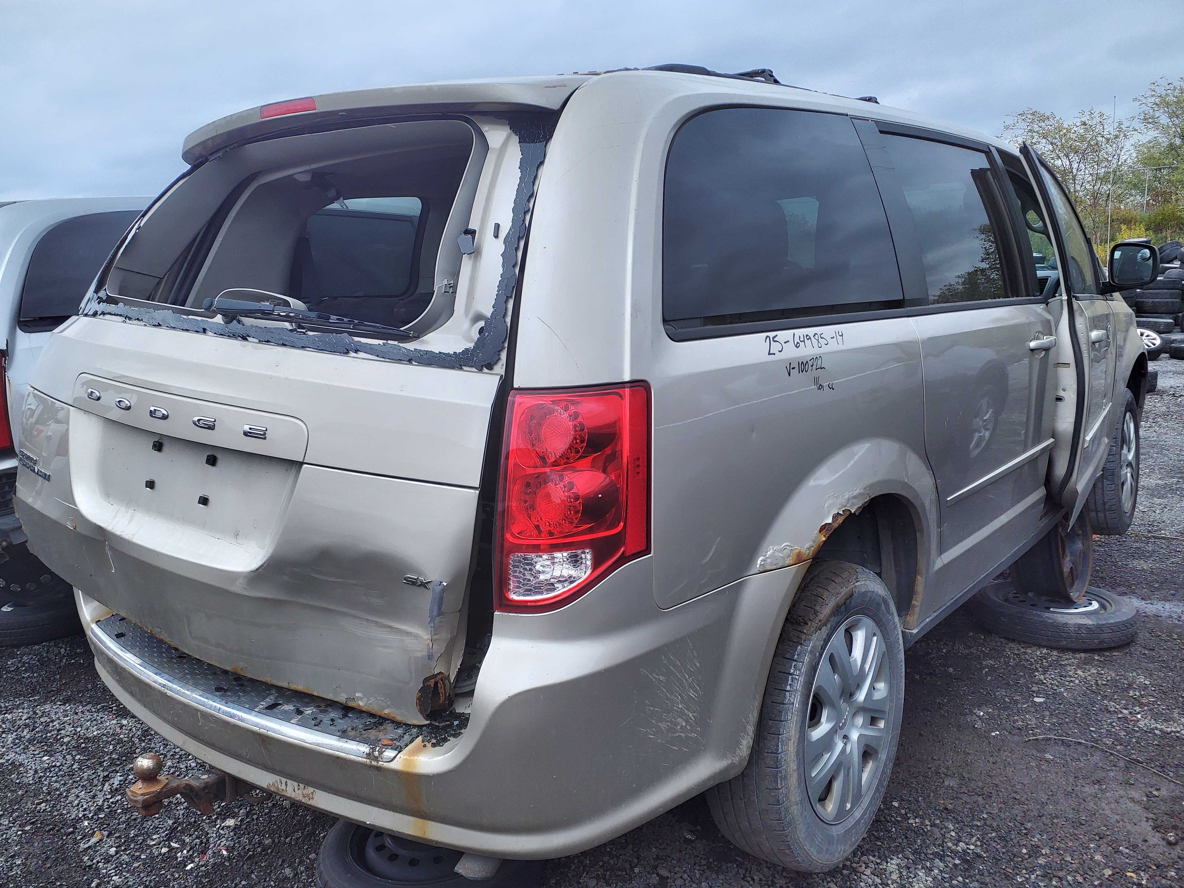 DODGE GRAND CARAVAN 2014