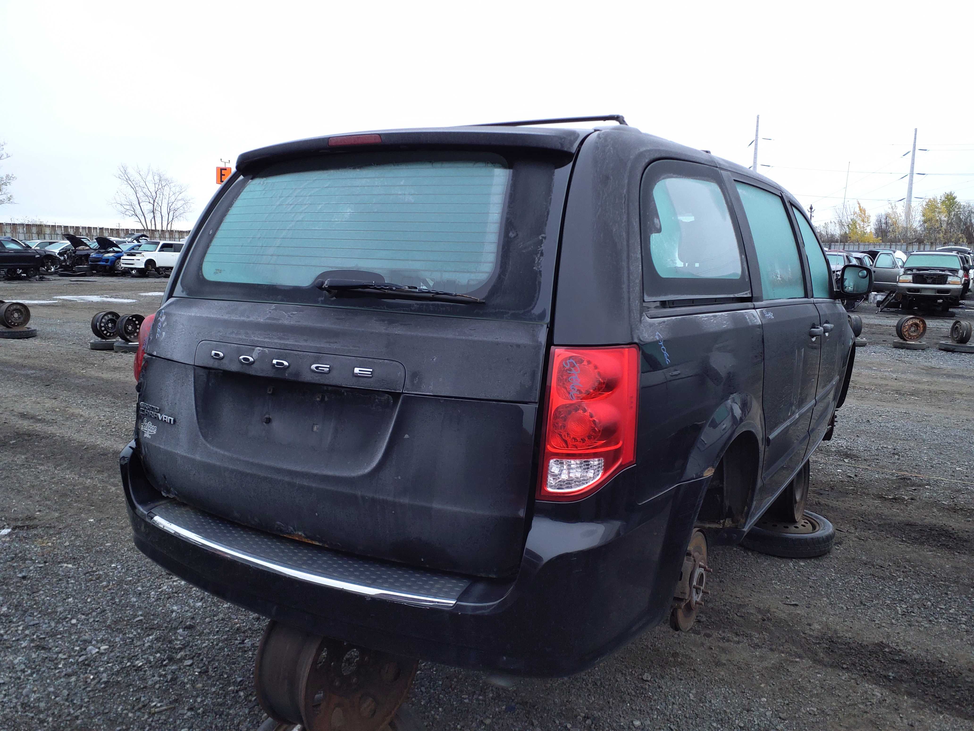 DODGE GRAND CARAVAN 2014