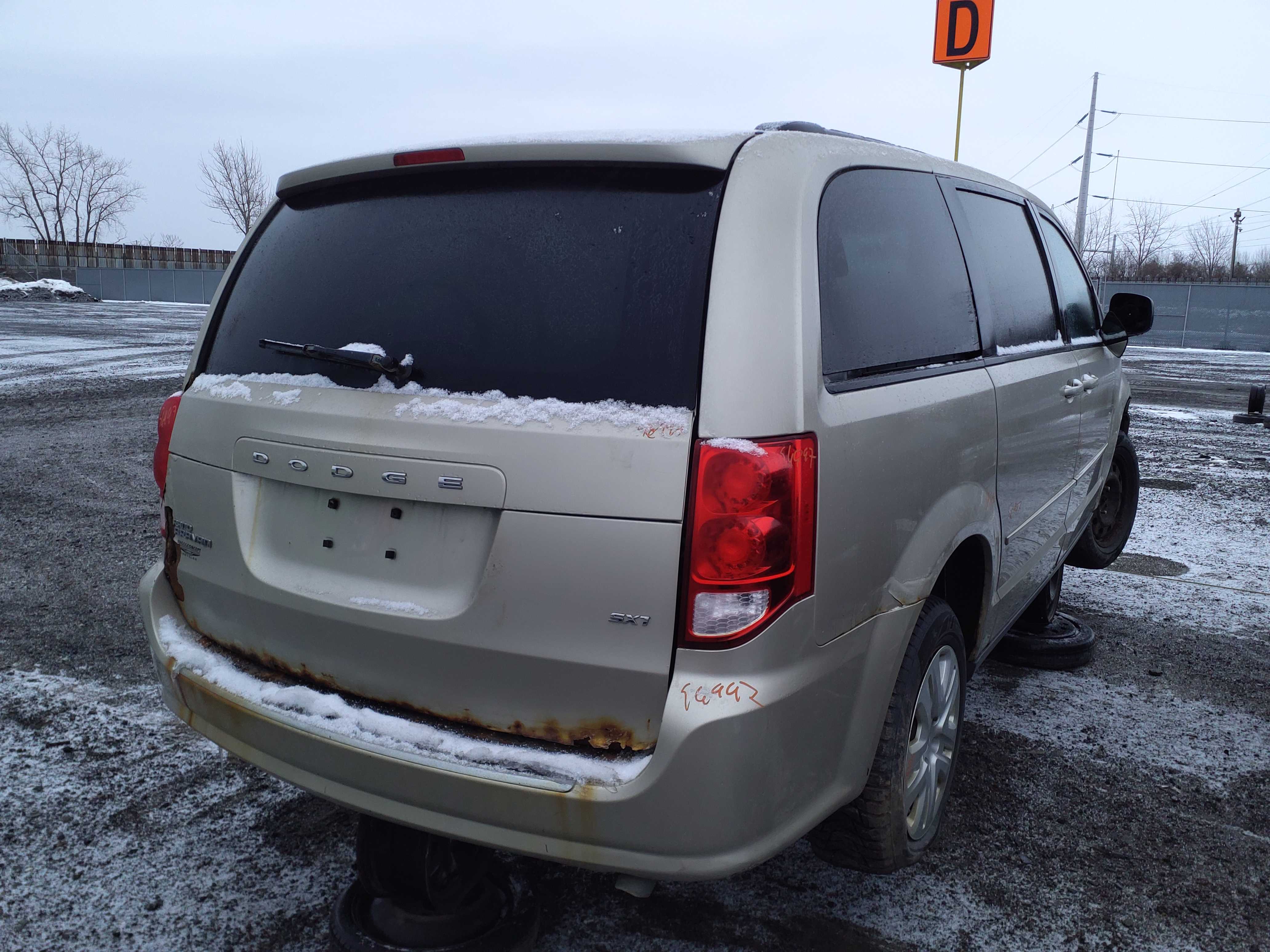 DODGE GRAND CARAVAN 2014