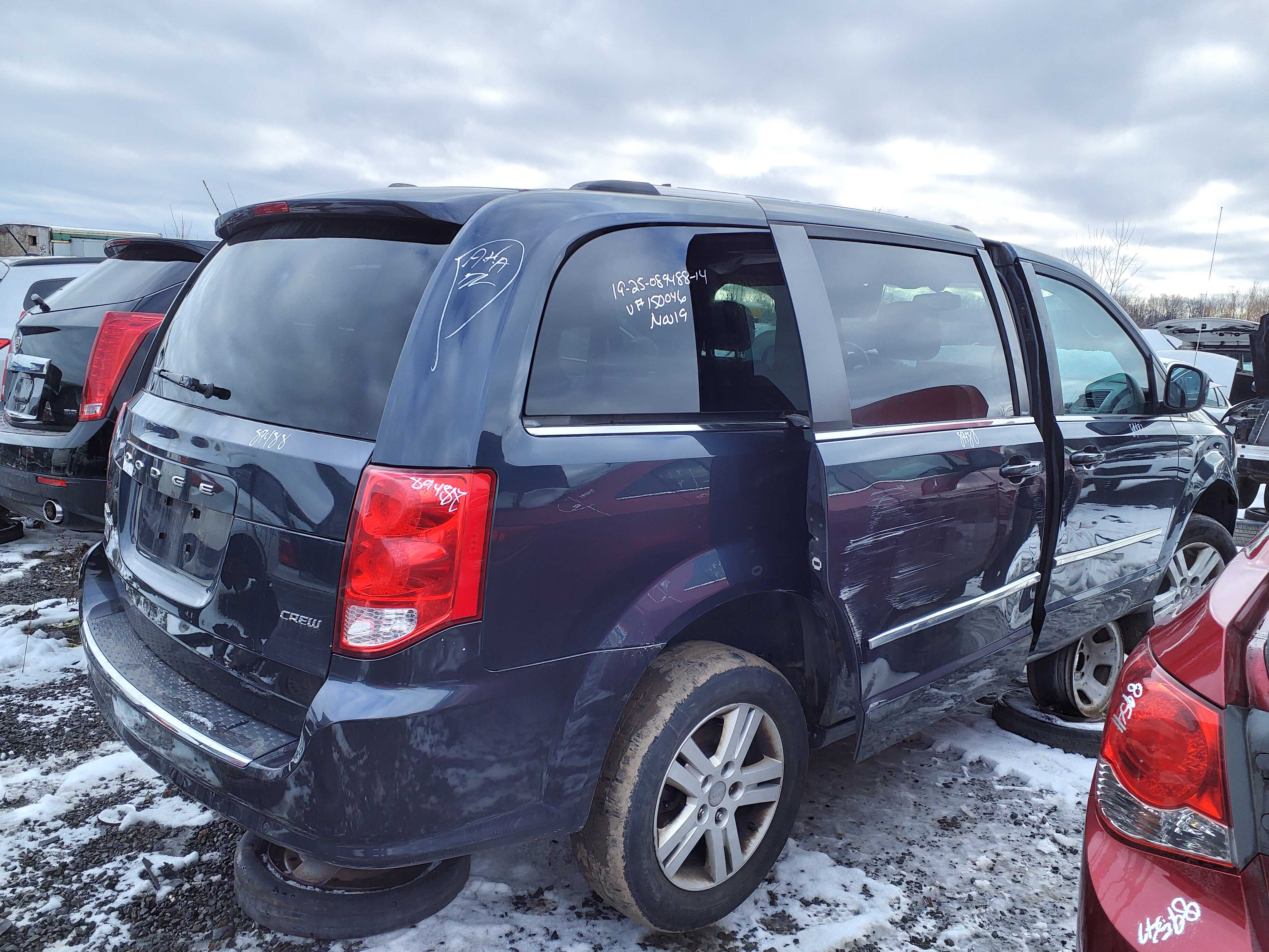 DODGE GRAND CARAVAN 2014