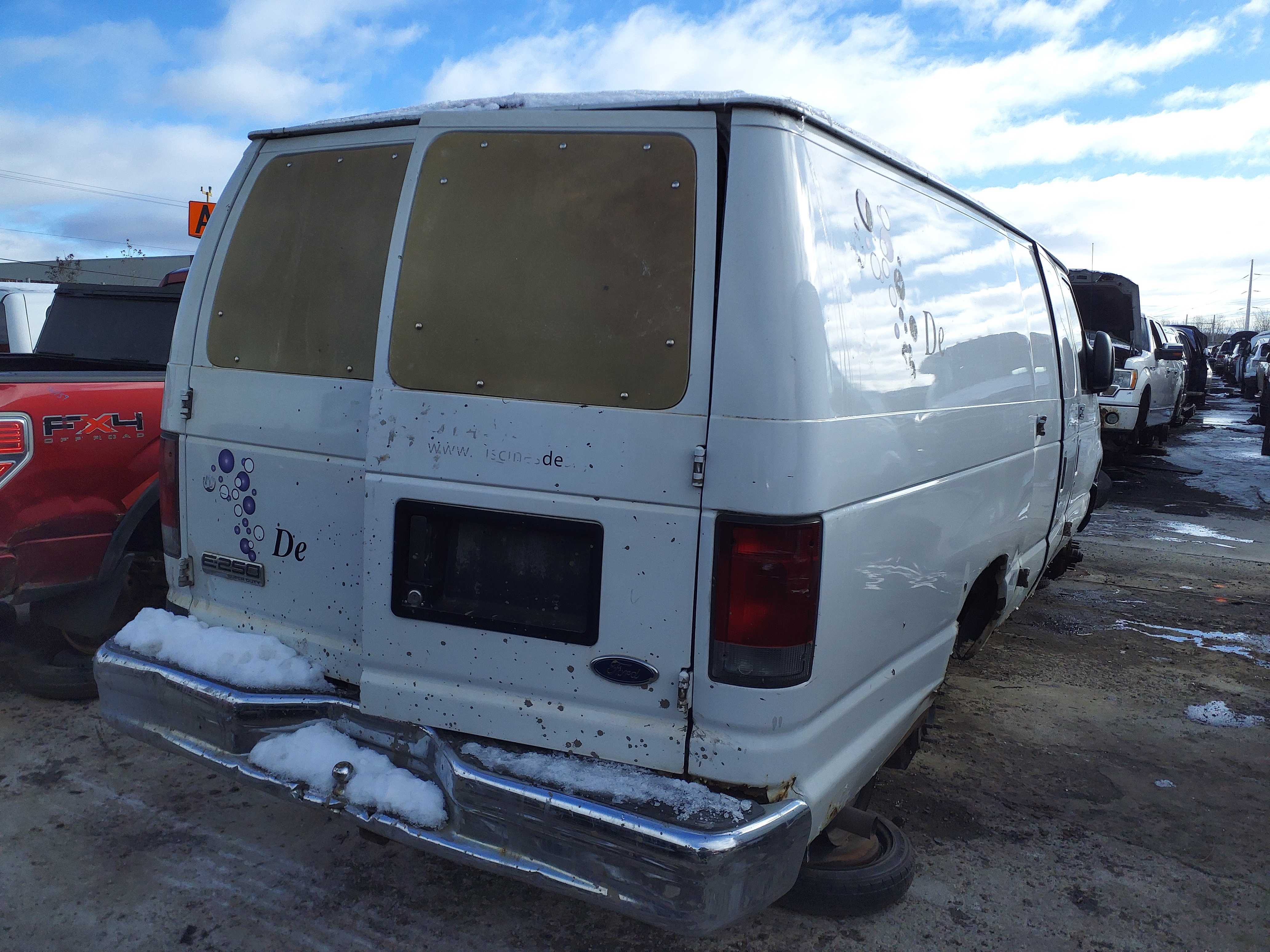 FORD ECONOLINE 2008