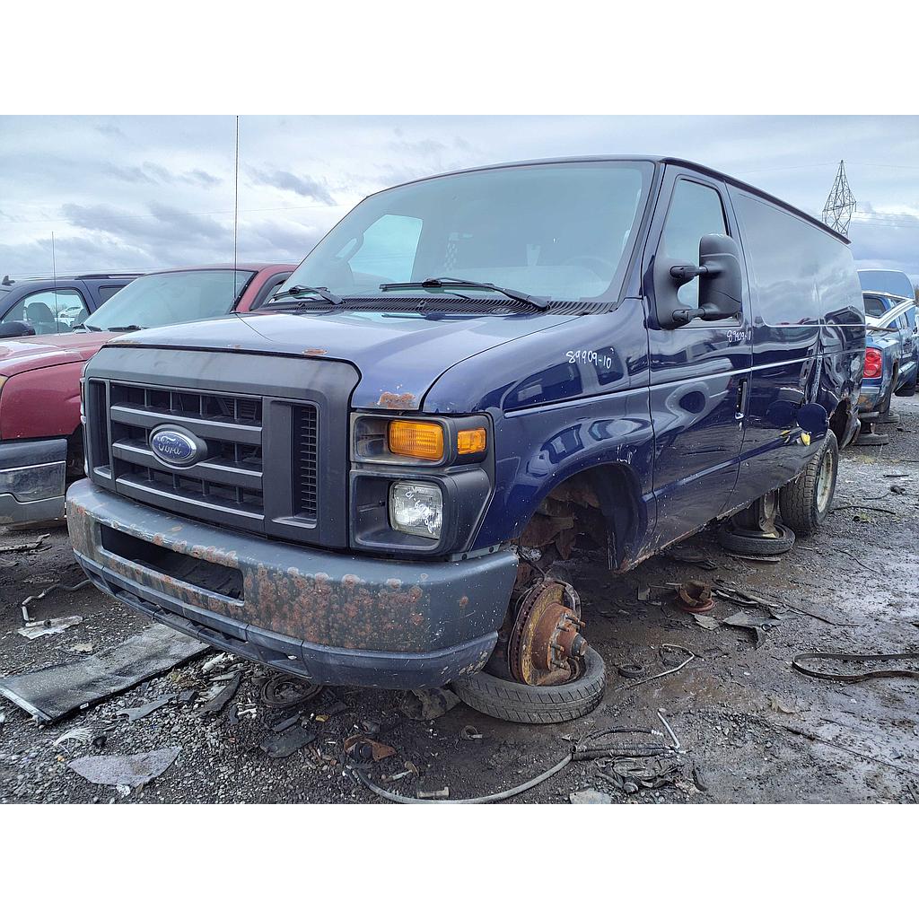 FORD ECONOLINE 2010