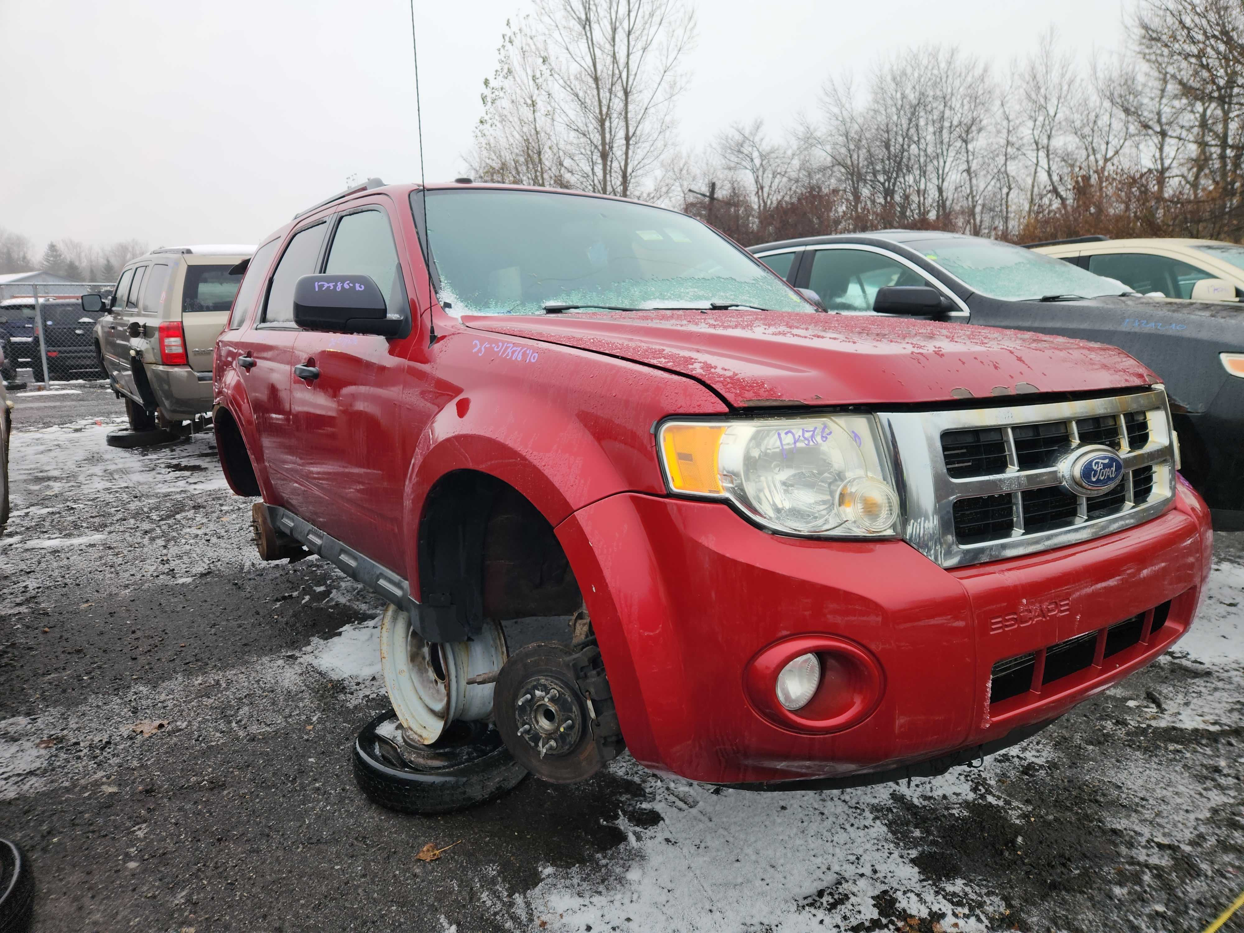 FORD ESCAPE 2010