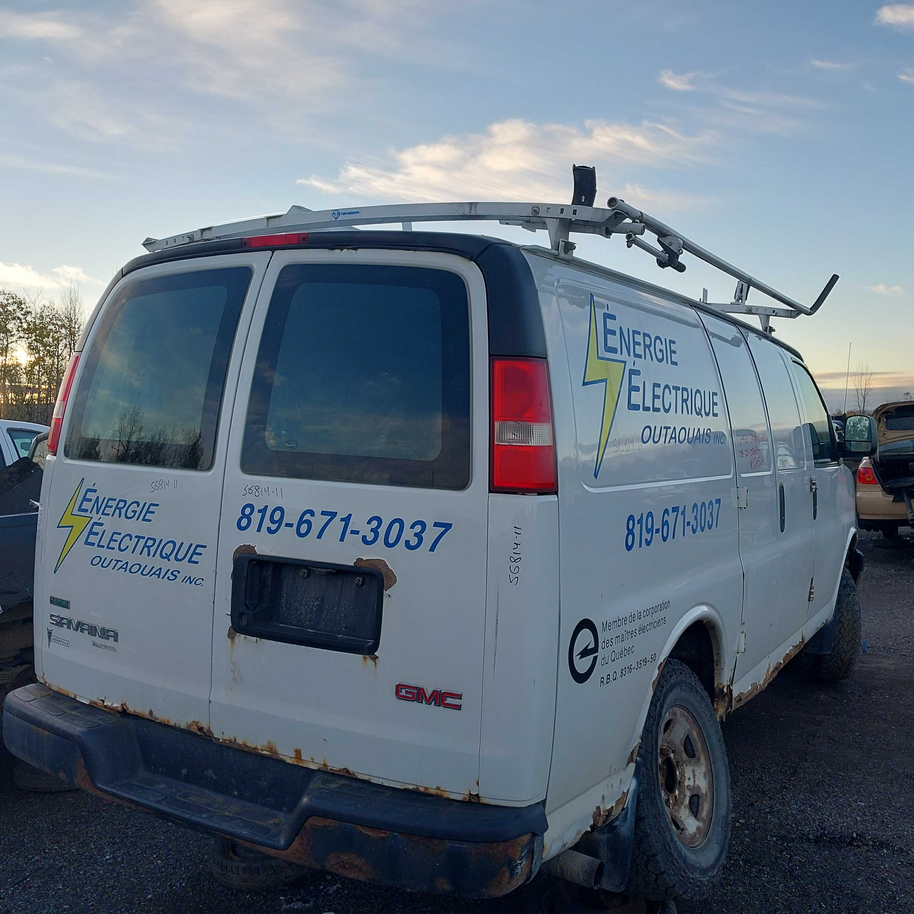 GMC SAVANA CARGO 2011