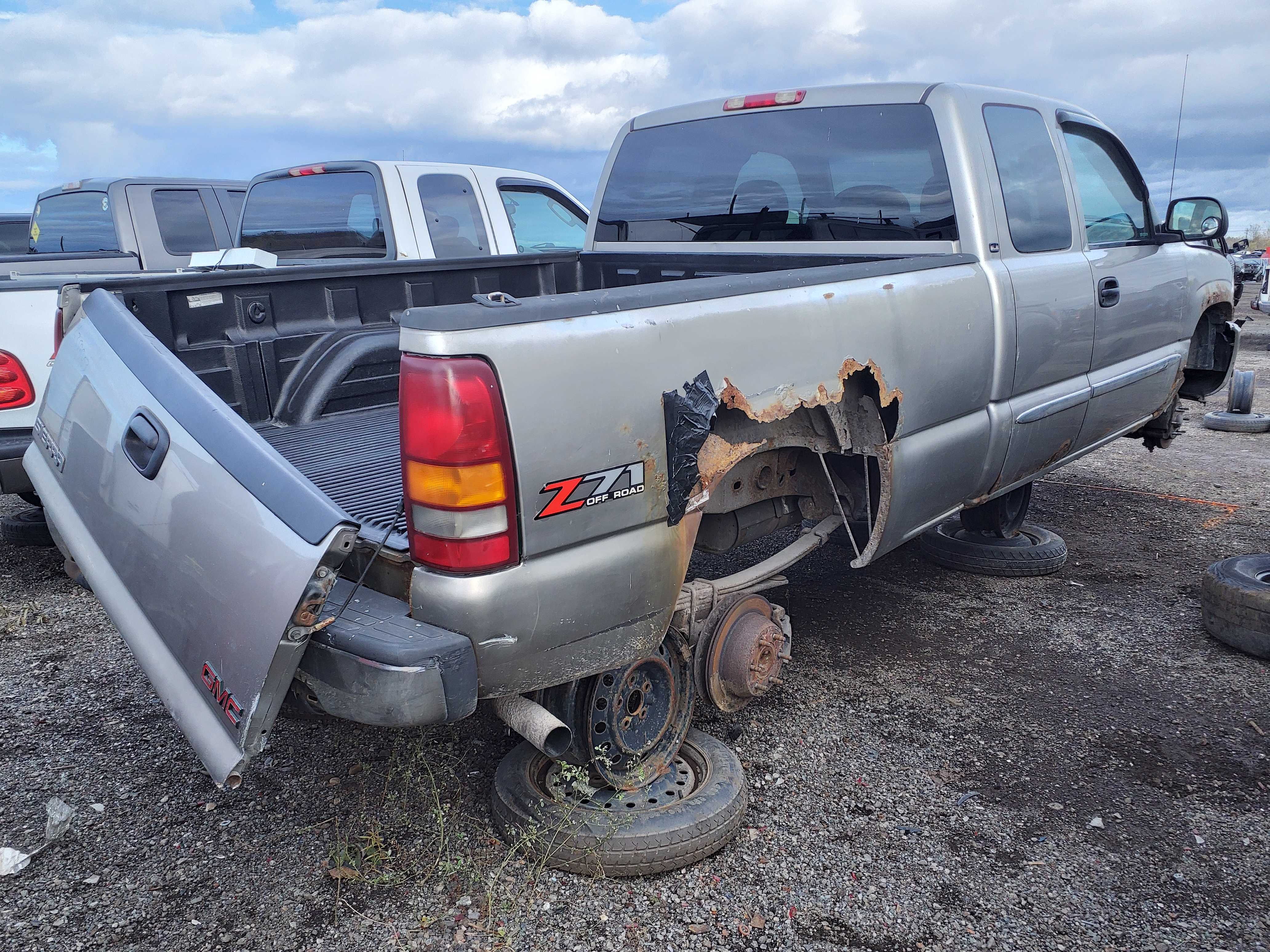 GMC SIERRA 1500 2003