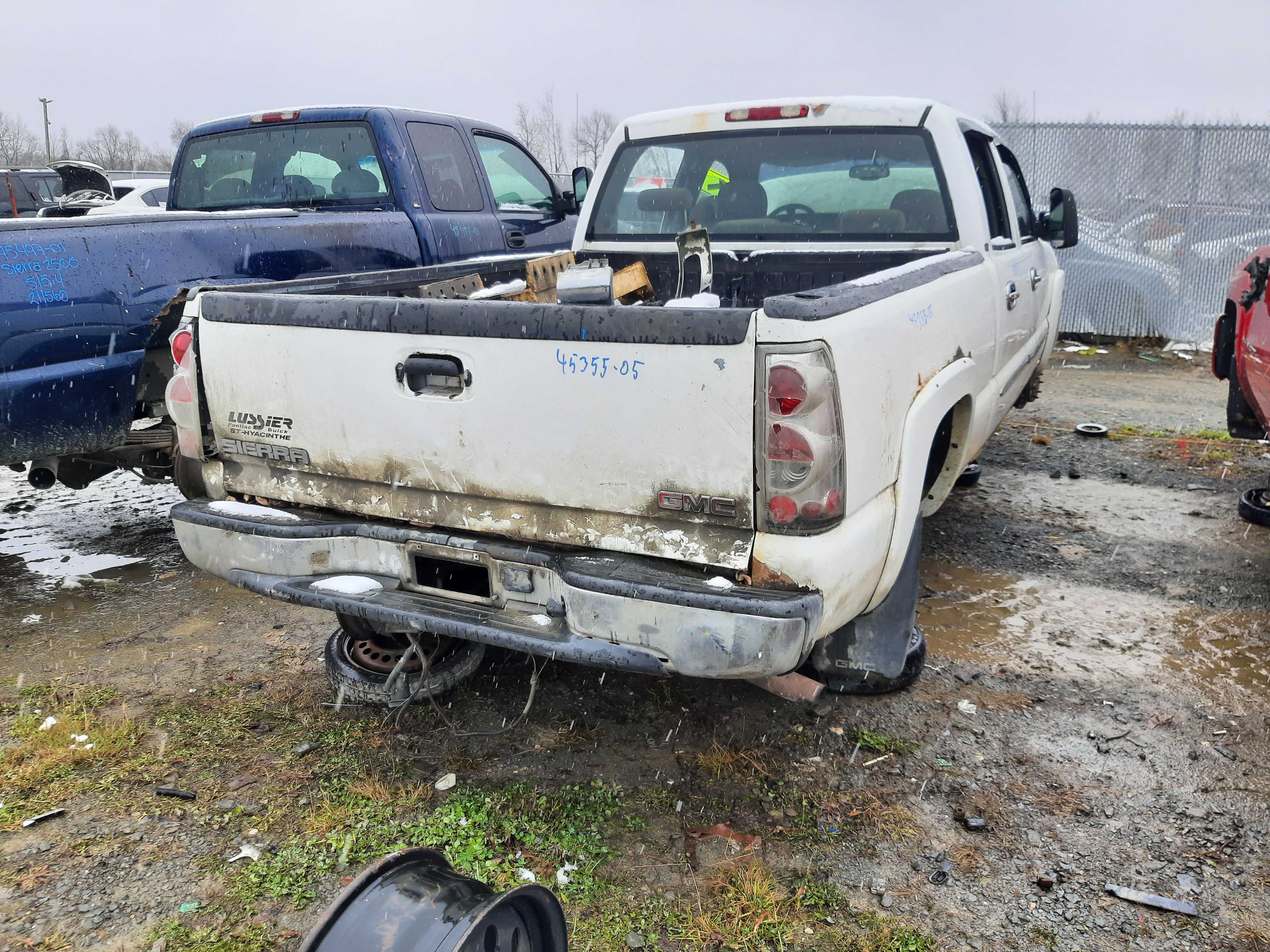 GMC SIERRA 1500 2005