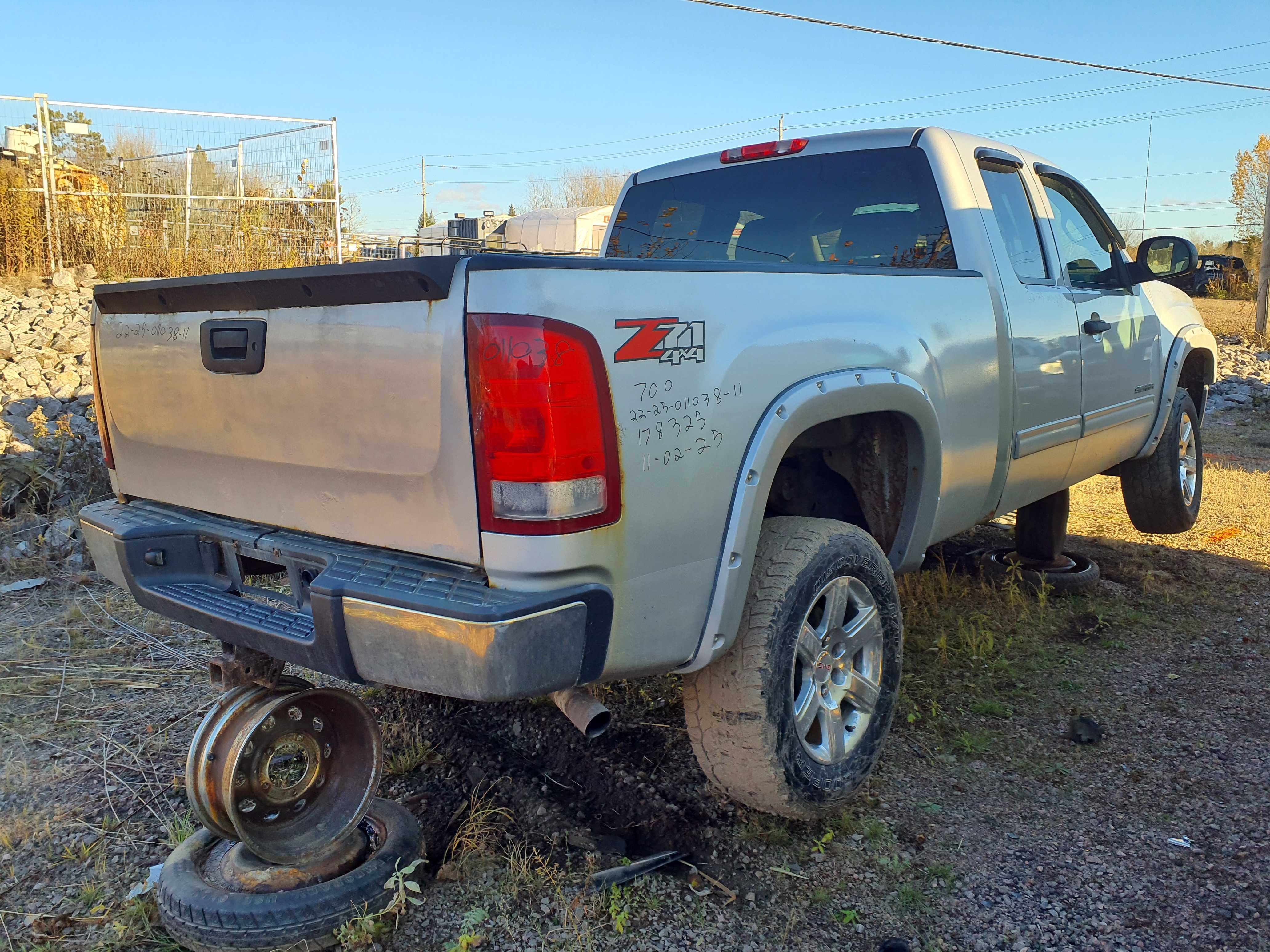 GMC SIERRA 1500 2011