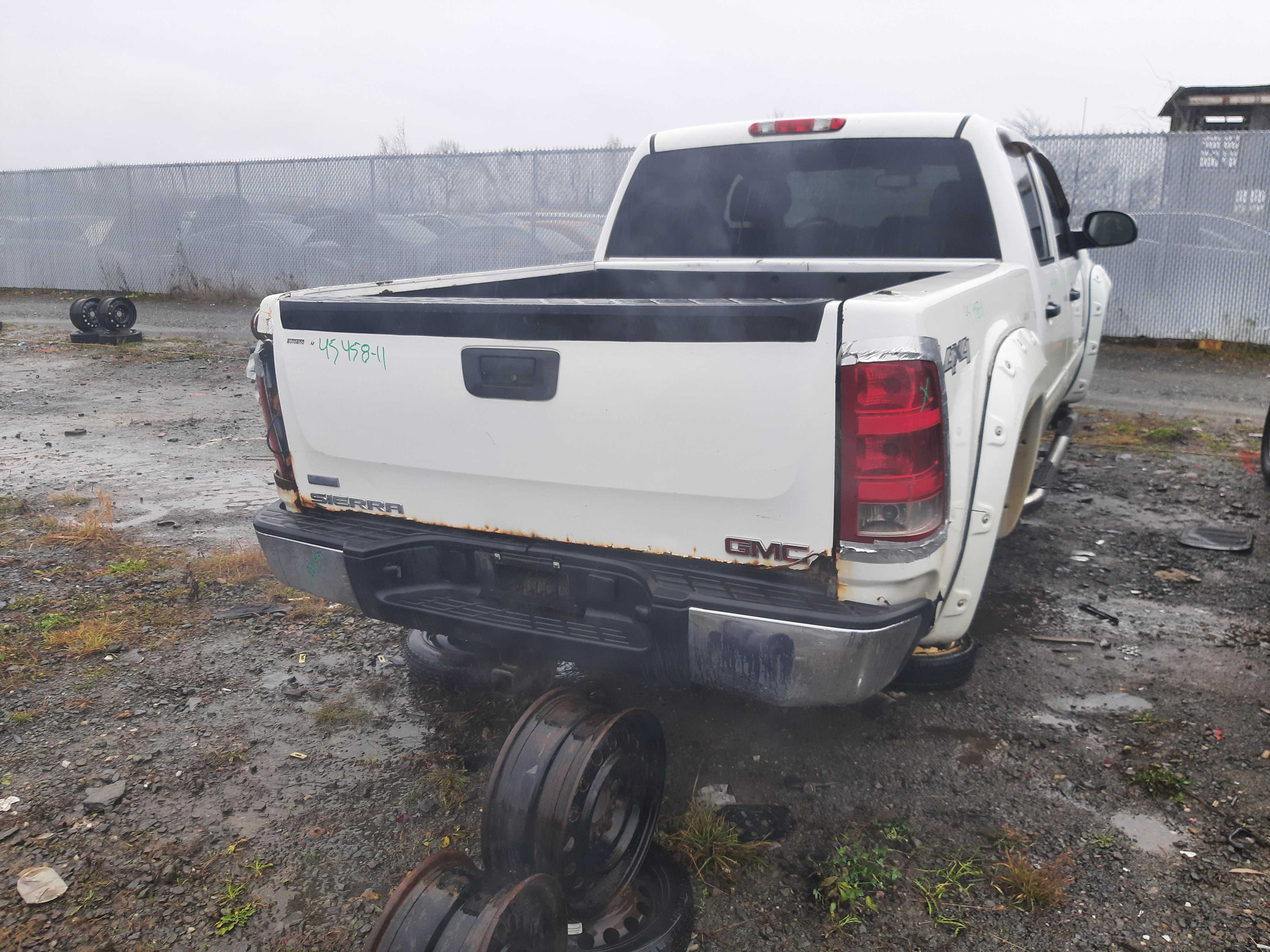 GMC SIERRA 1500 2011