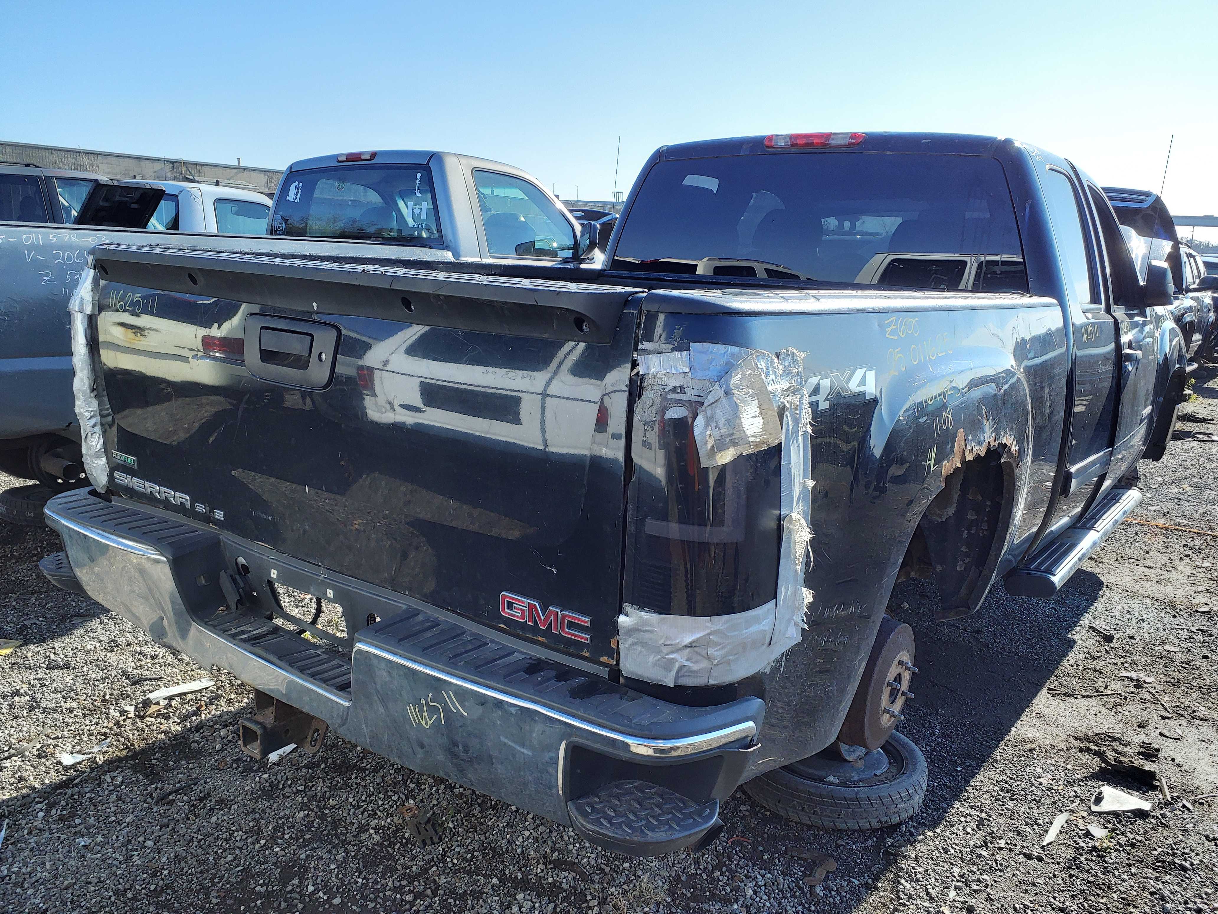GMC SIERRA 1500 2011
