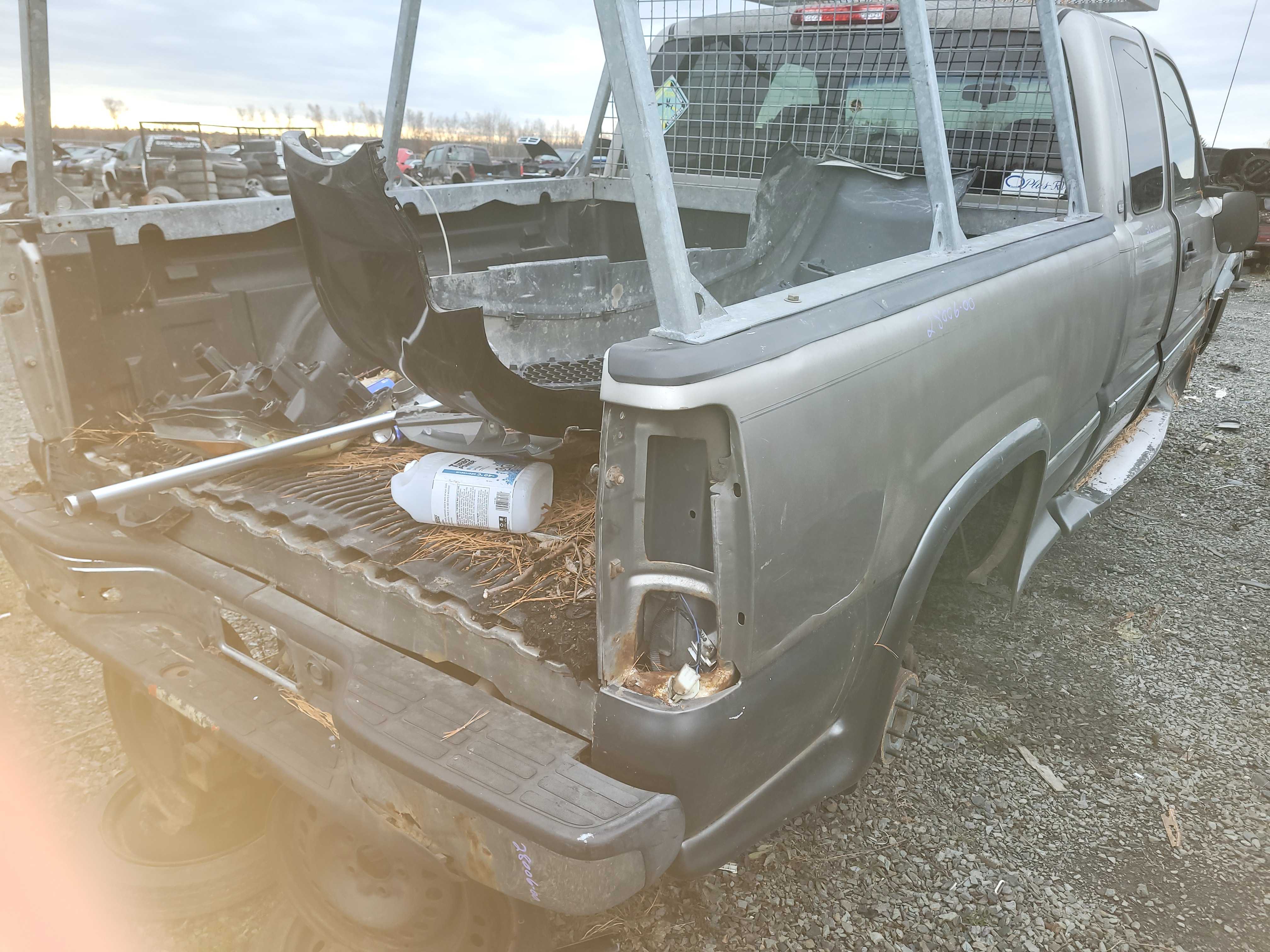 GMC SIERRA 2500 2000