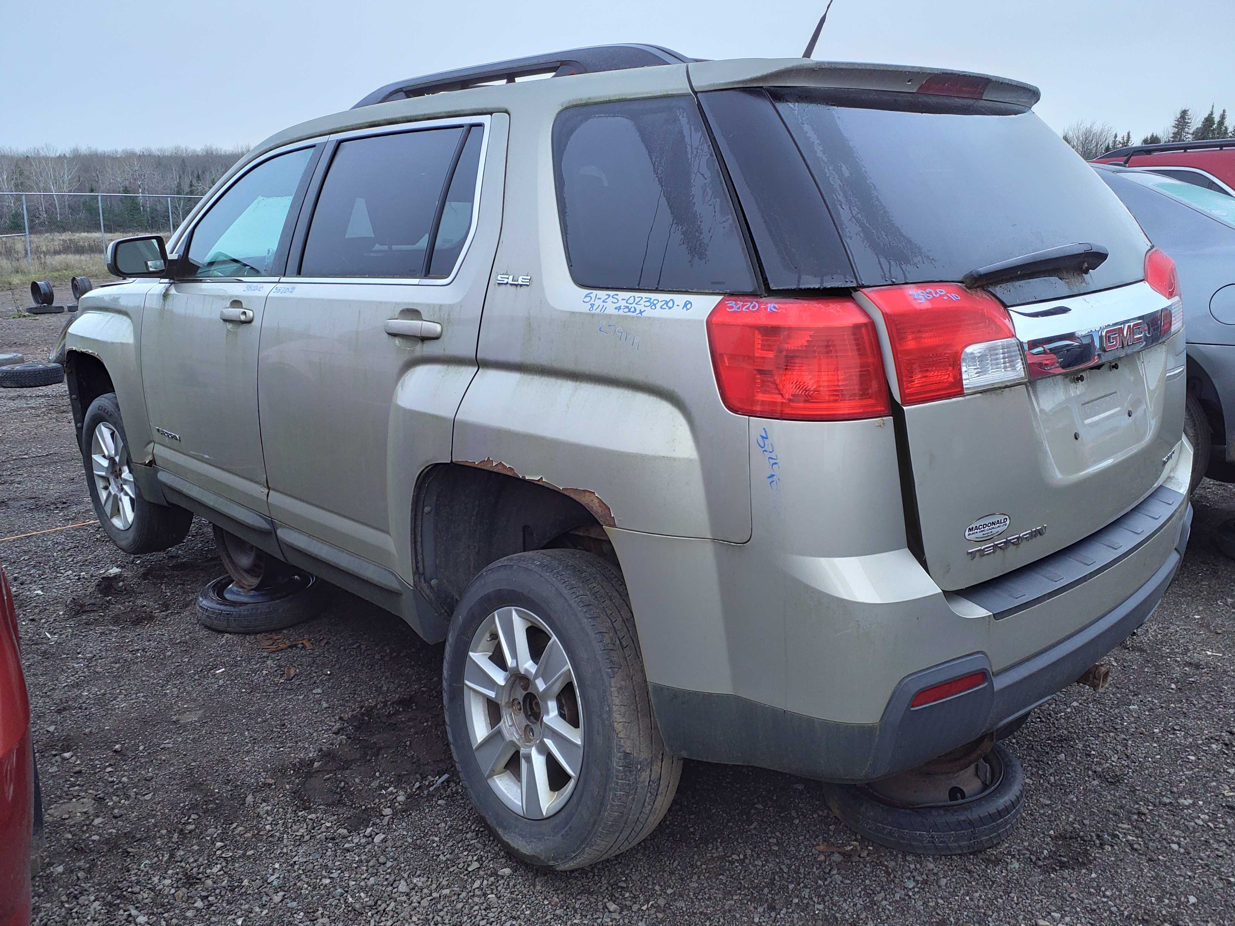 GMC TERRAIN 2010