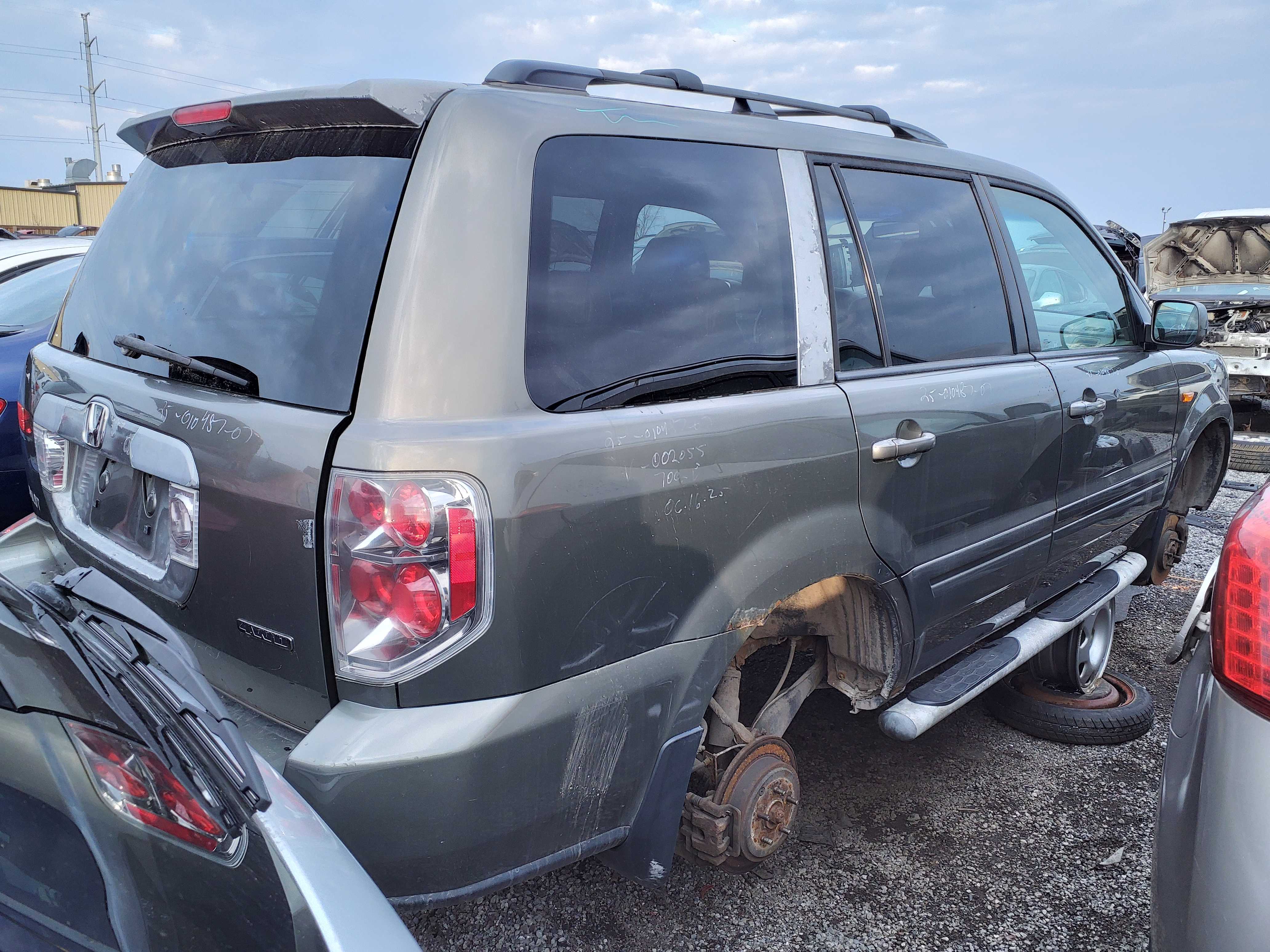 PROBLEMS WITH 2007 HONDA PILOT visual data 2