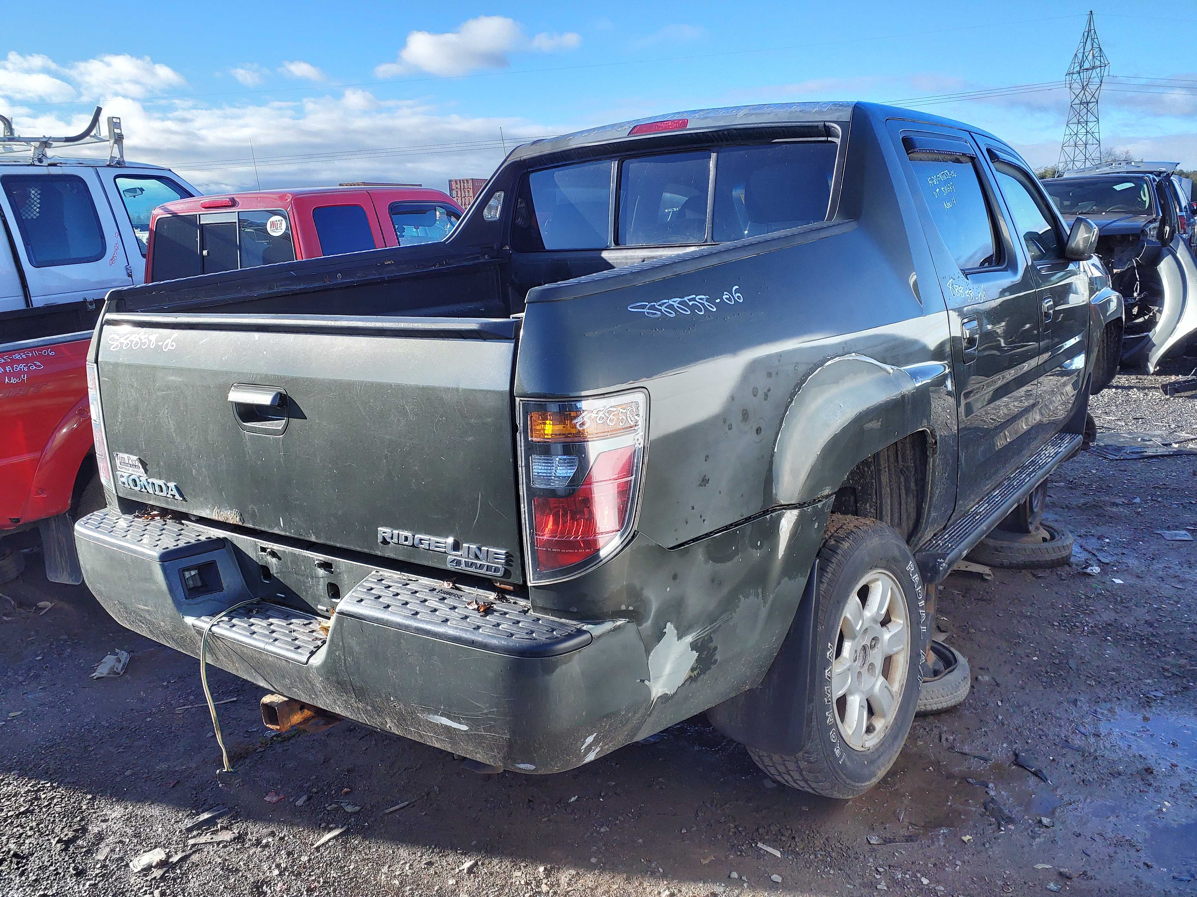 HONDA RIDGELINE 2006