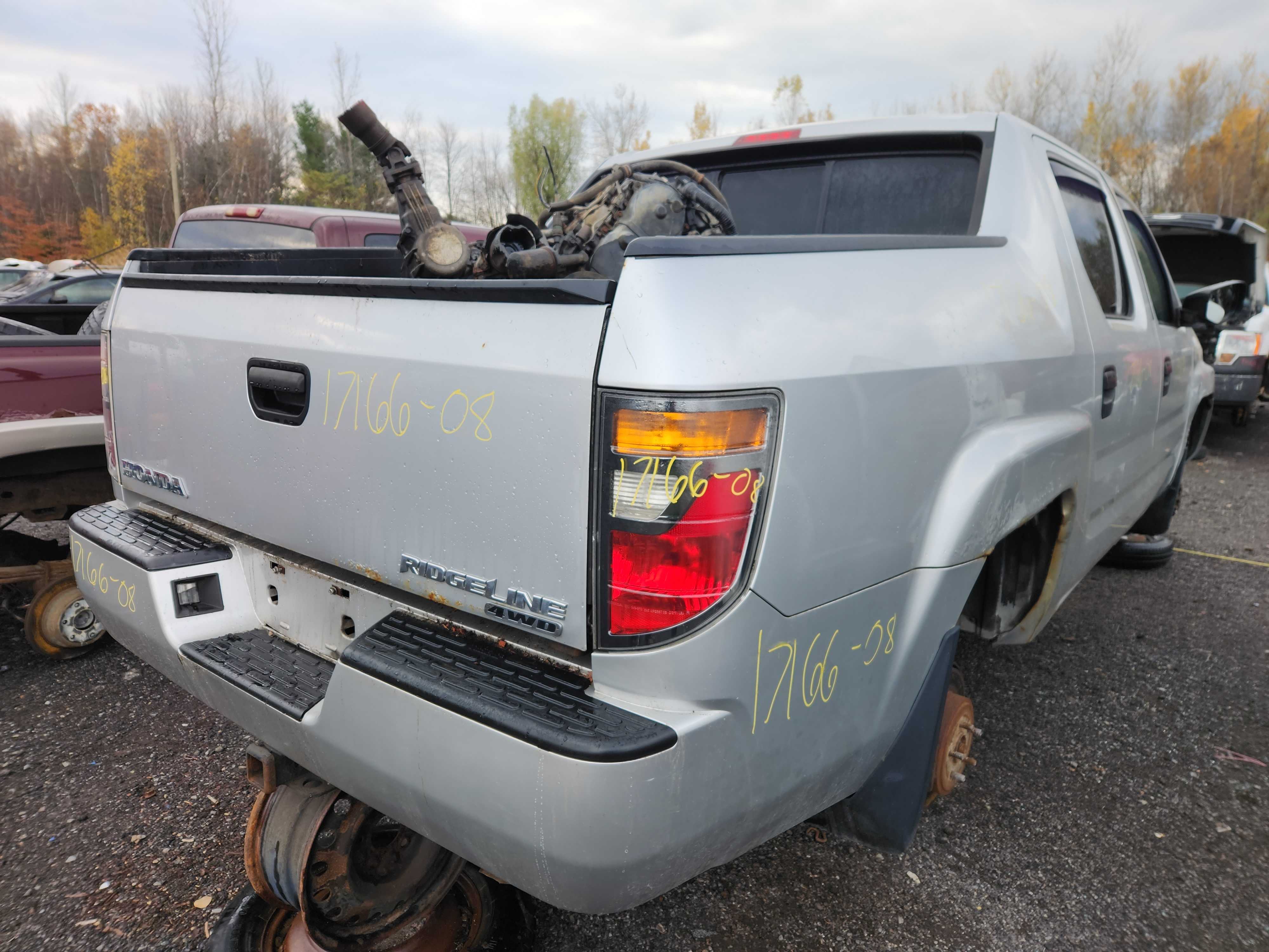 HONDA RIDGELINE 2008