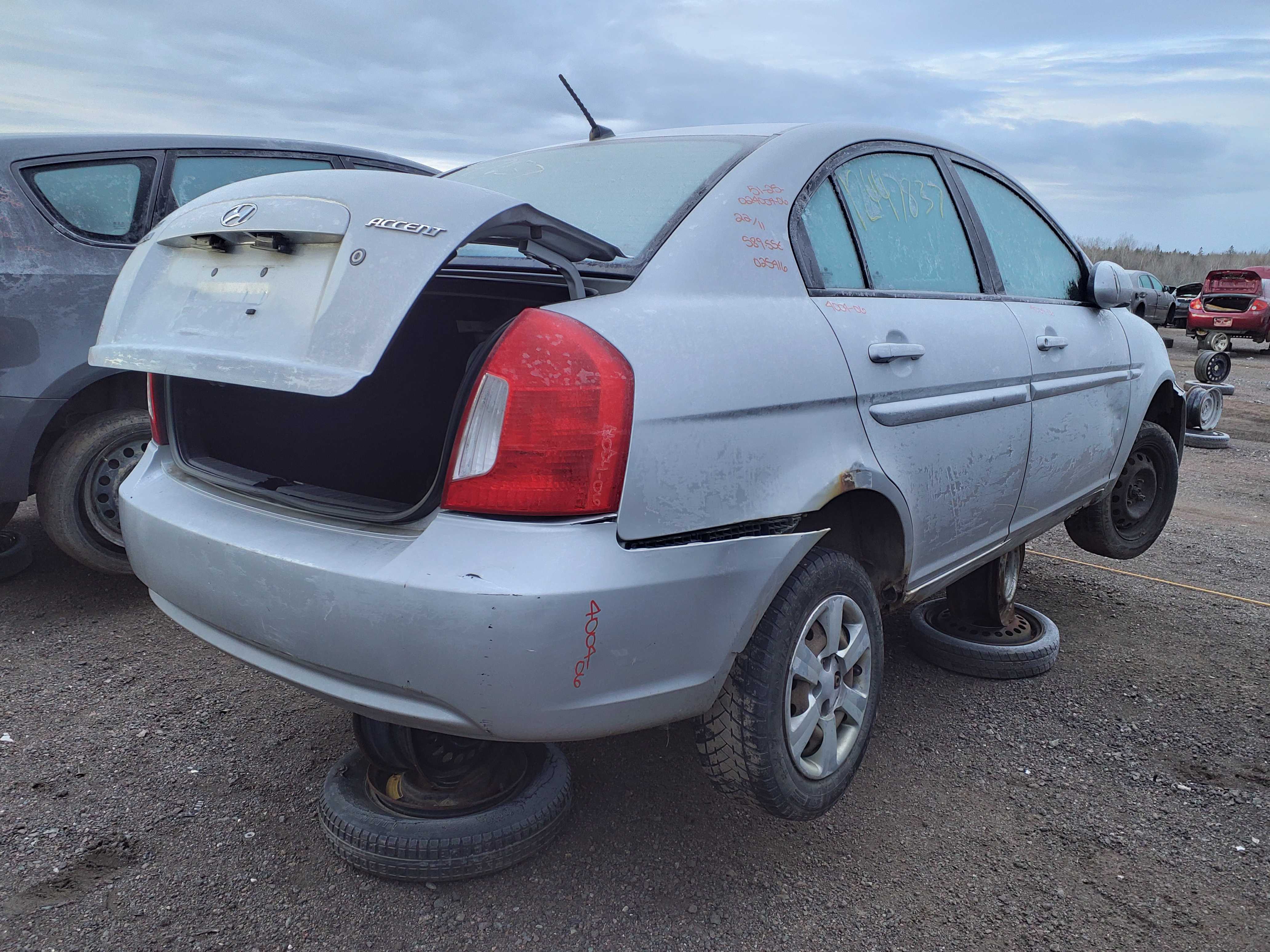 HYUNDAI ACCENT 2006