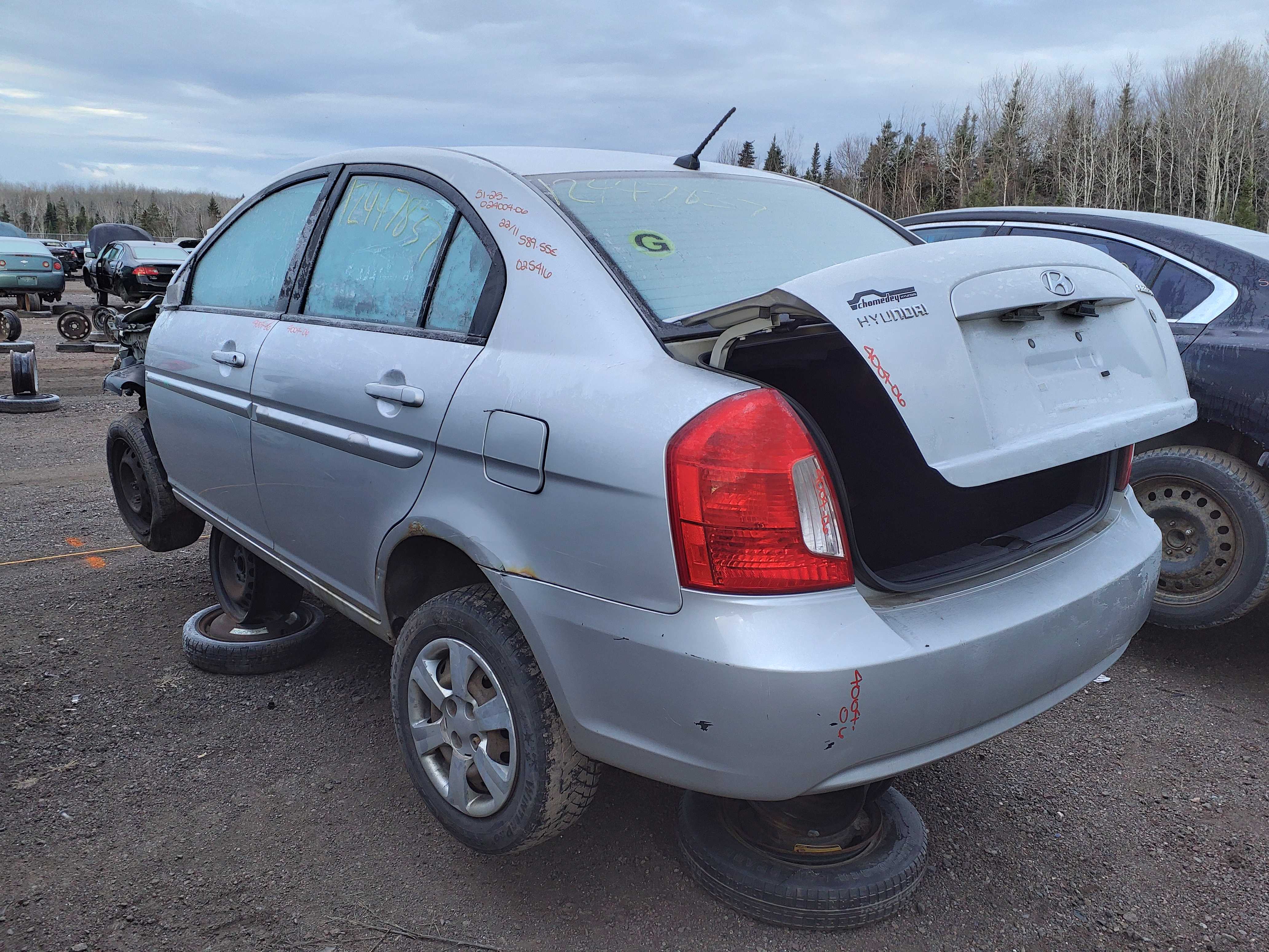 HYUNDAI ACCENT 2006
