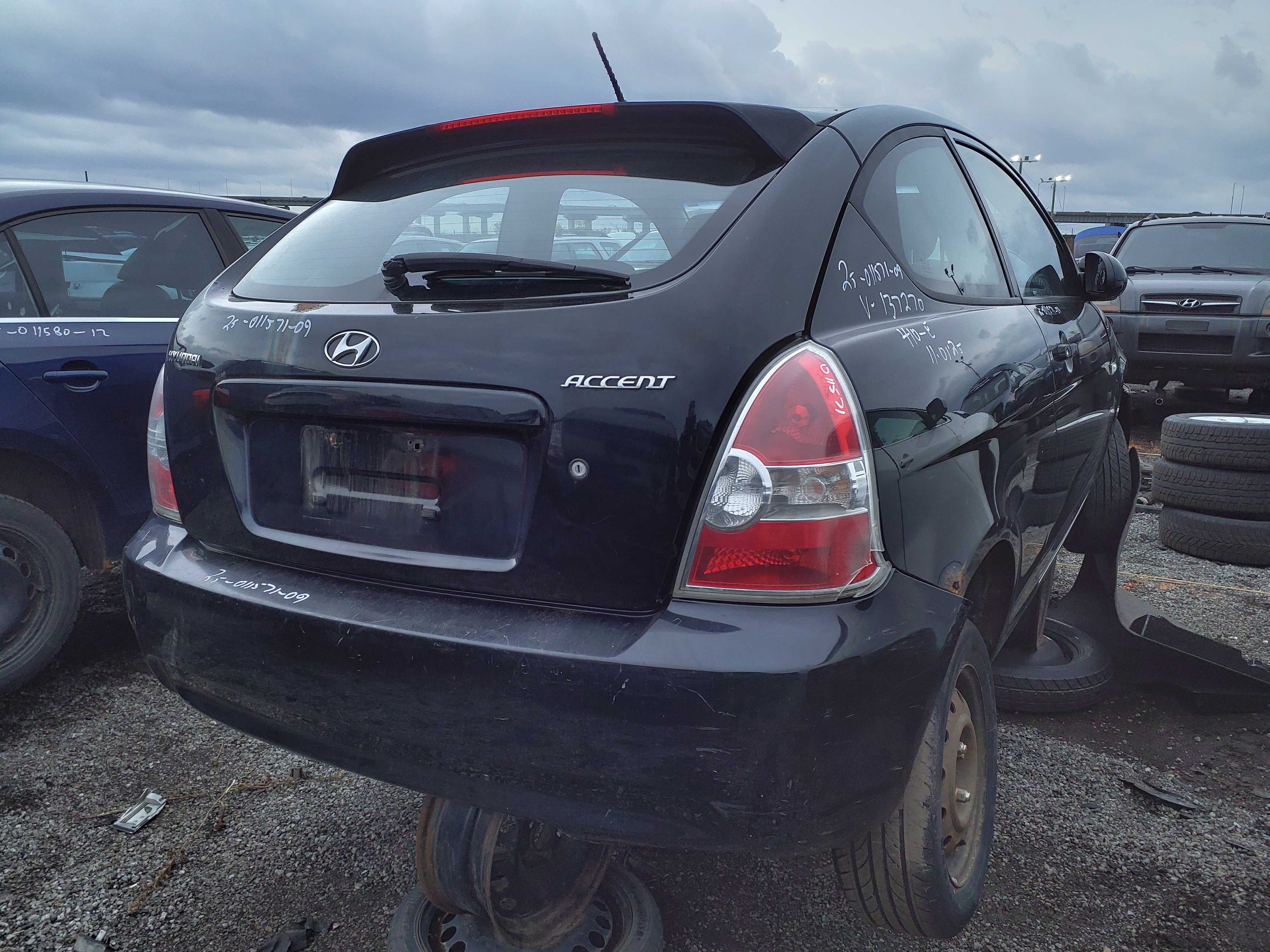 HYUNDAI ACCENT 2009
