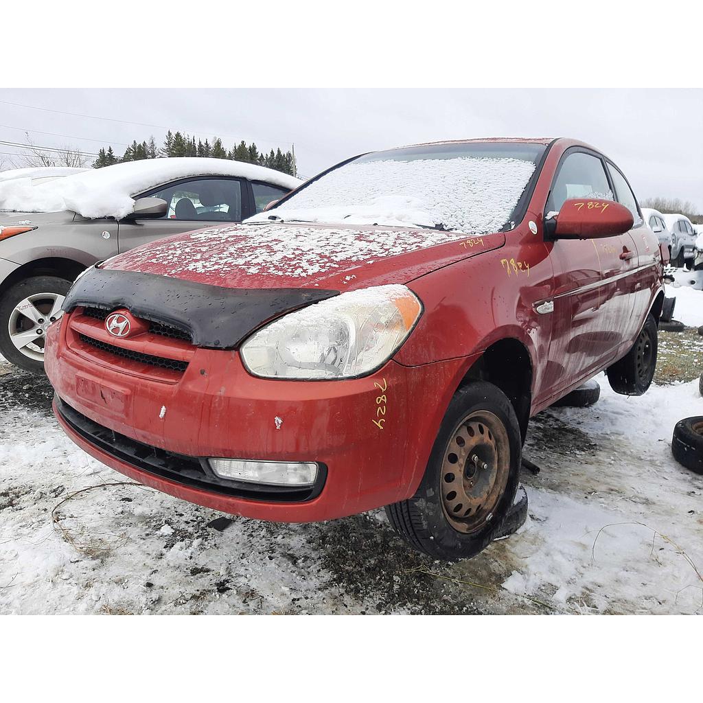 HYUNDAI ACCENT 2009