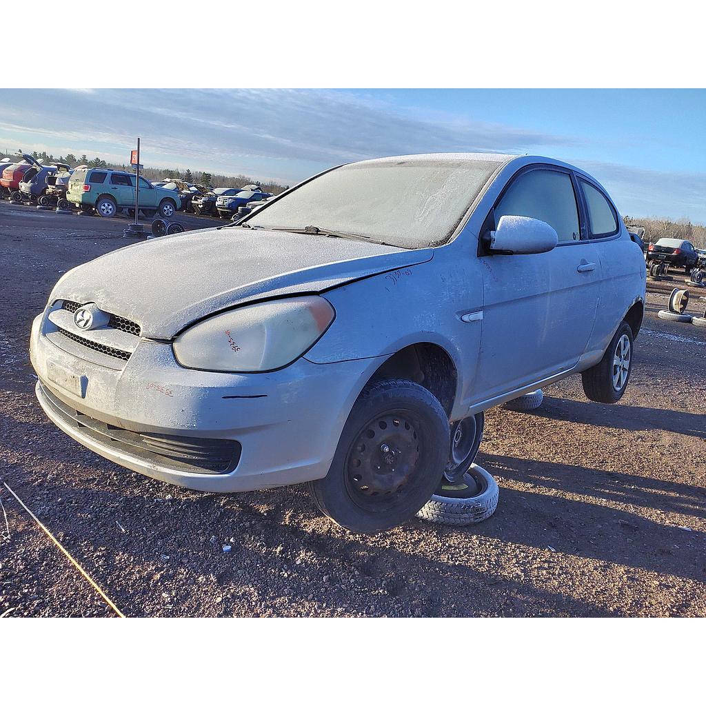 HYUNDAI ACCENT 2009