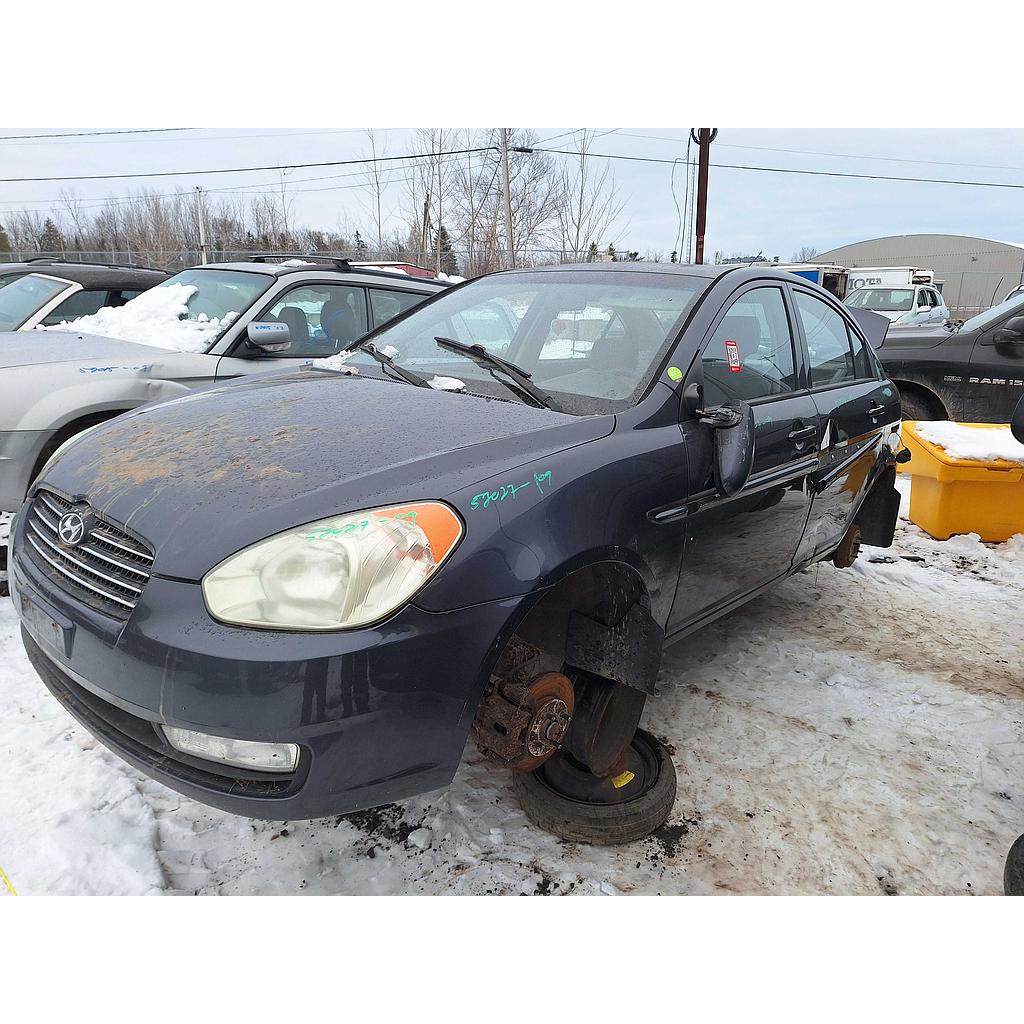 HYUNDAI ACCENT 2009