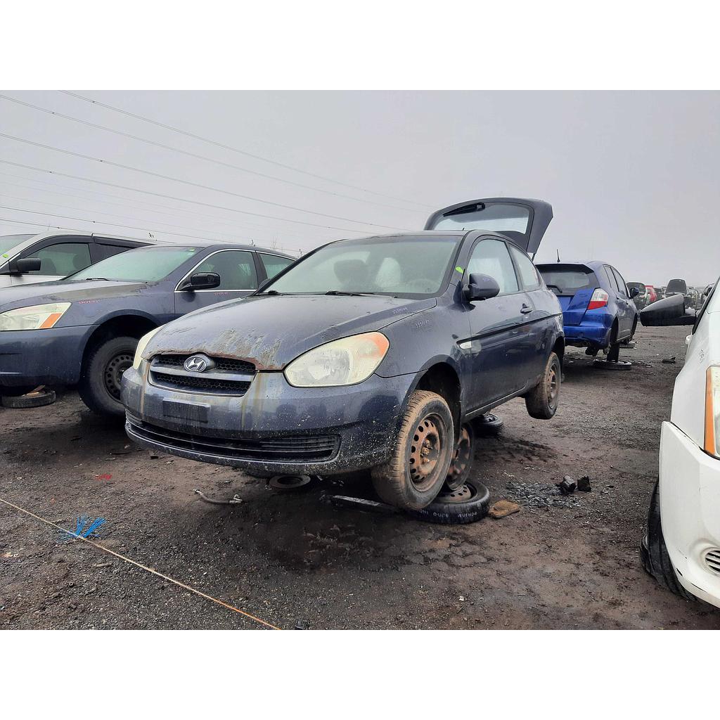 HYUNDAI ACCENT 2009