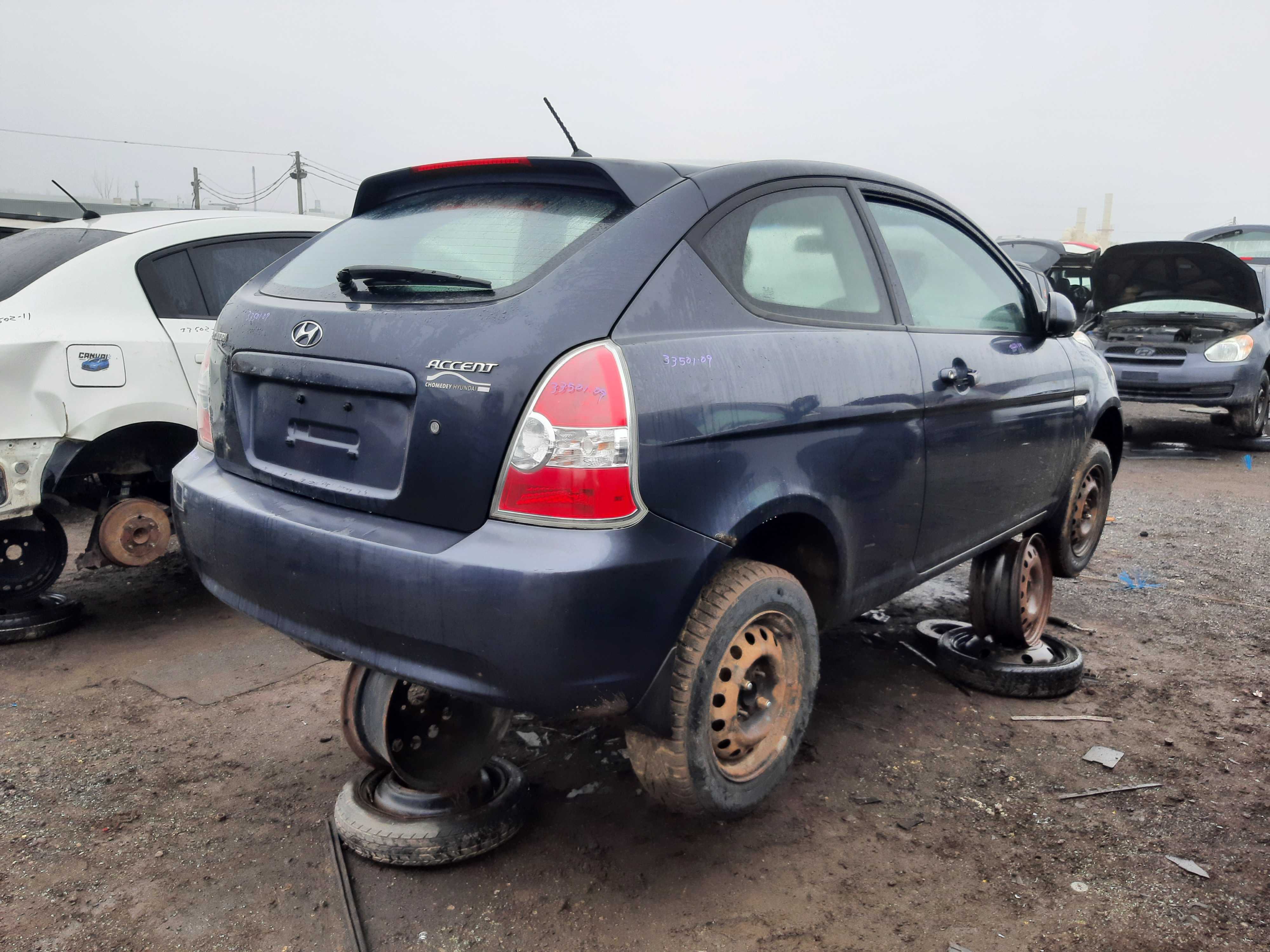 HYUNDAI ACCENT 2009