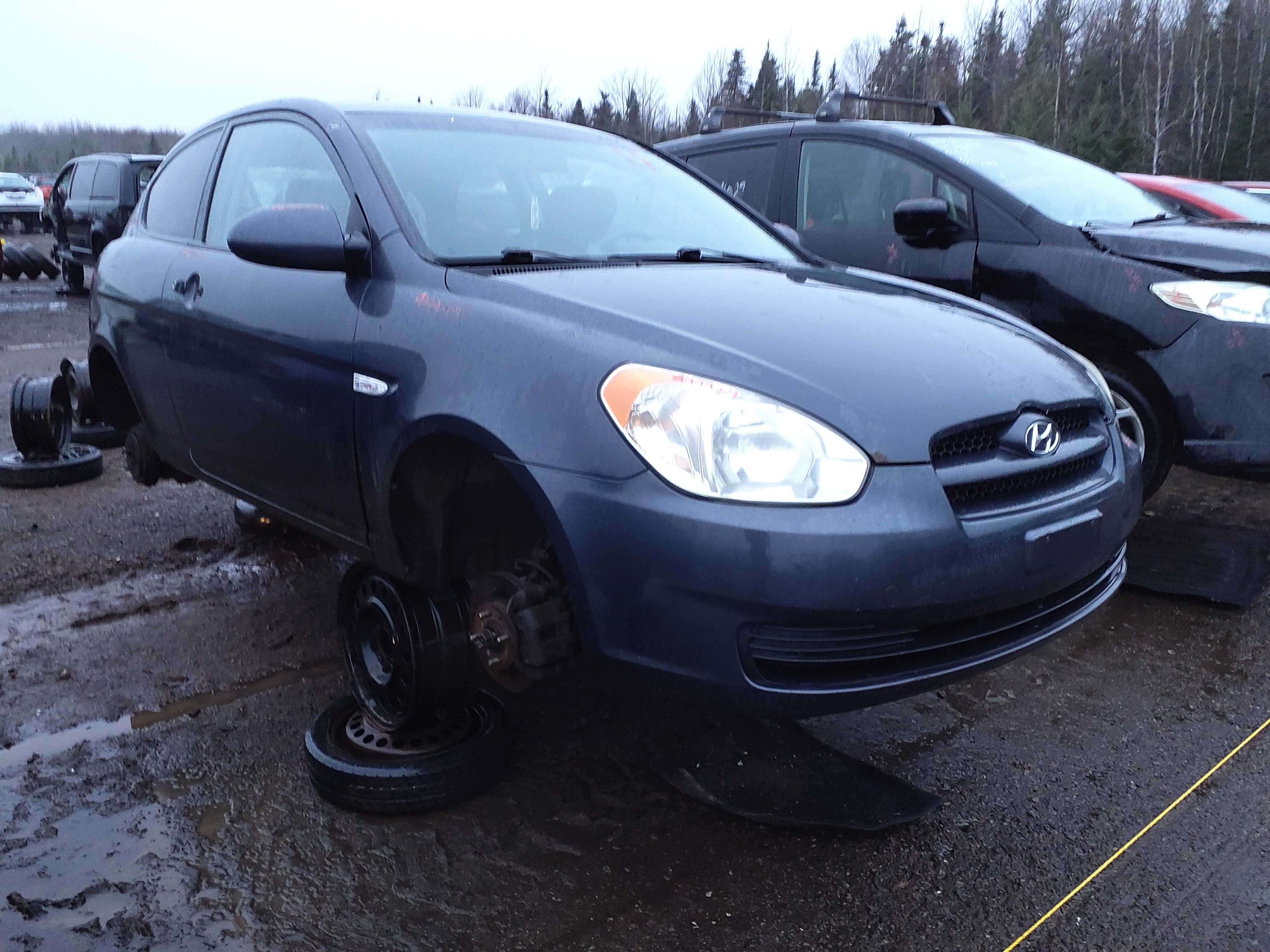 HYUNDAI ACCENT 2009