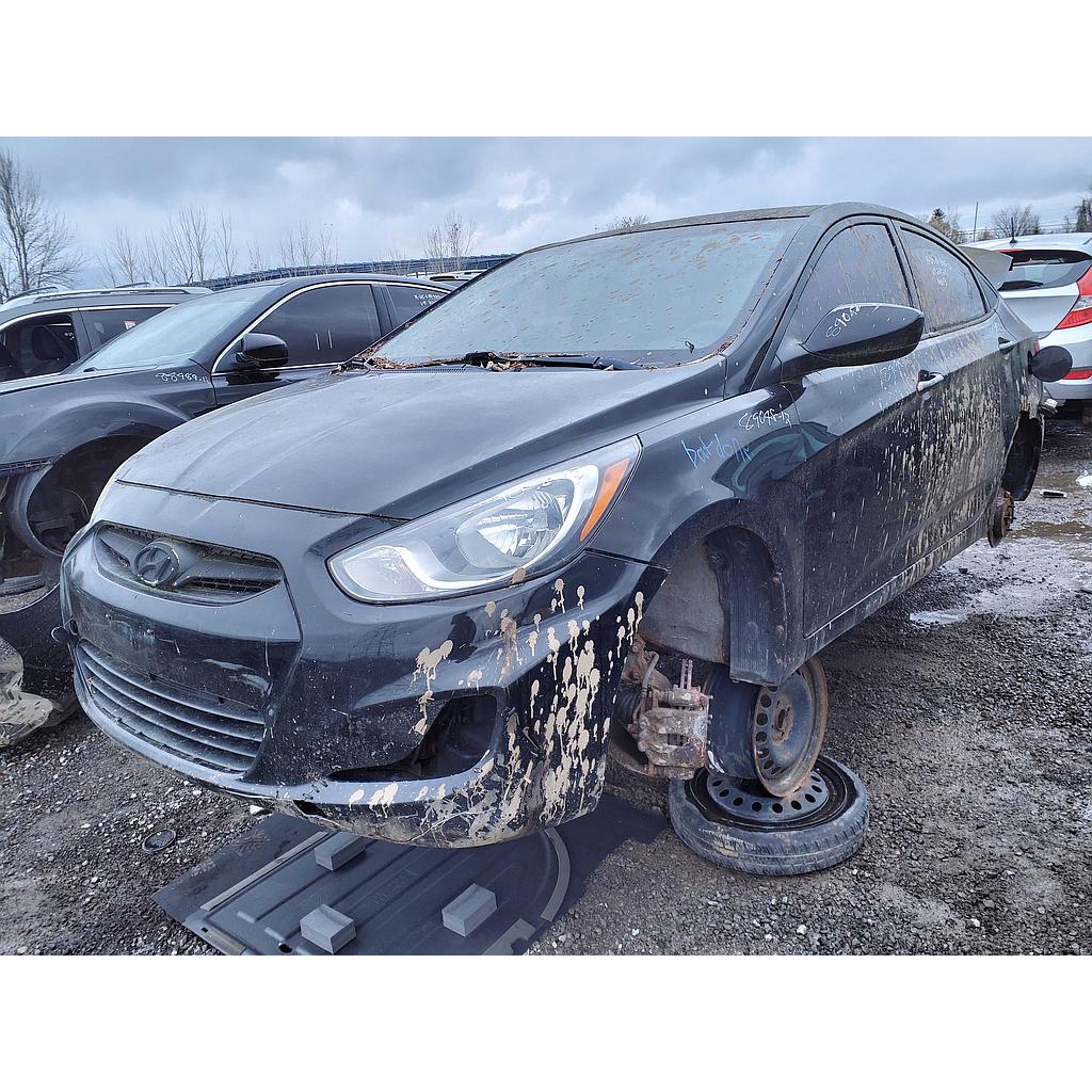 HYUNDAI ACCENT 2012